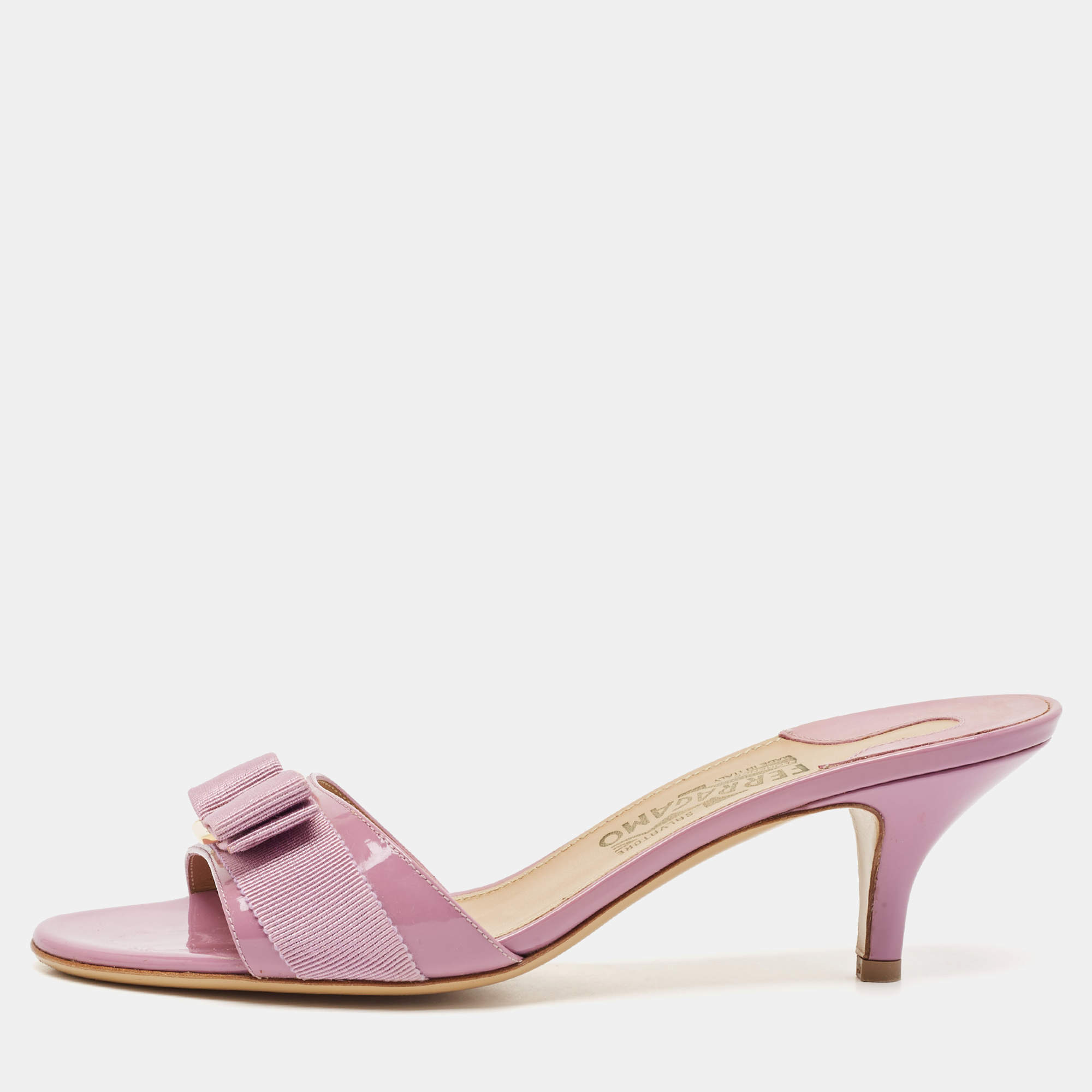 Salvatore Ferragamo Lavender Patent Leather Vara Bow Slide Sandals Size 38