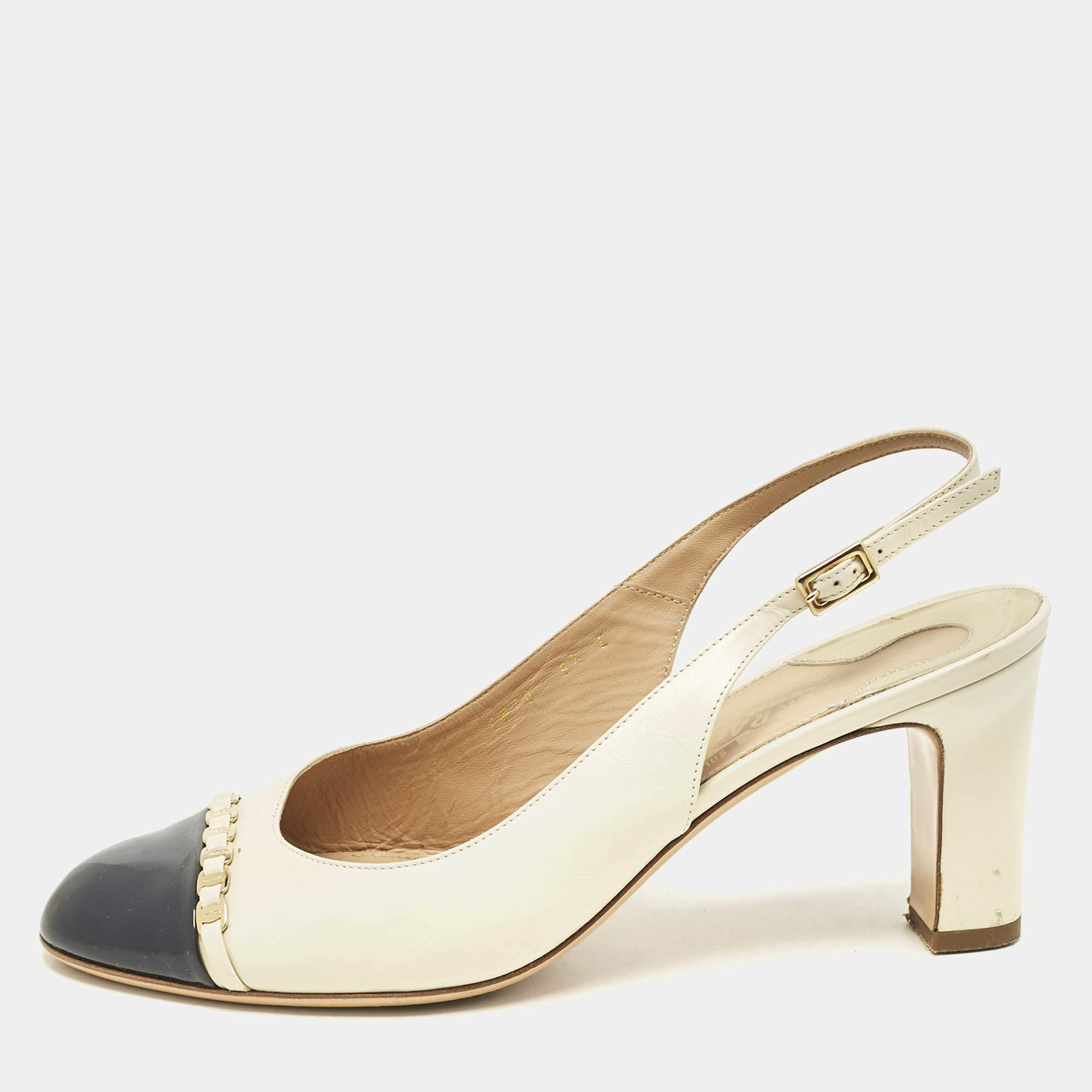 Salvatore Ferragamo Cream/Navy Blue Leather Slingback Block Heel Pumps Size 40
