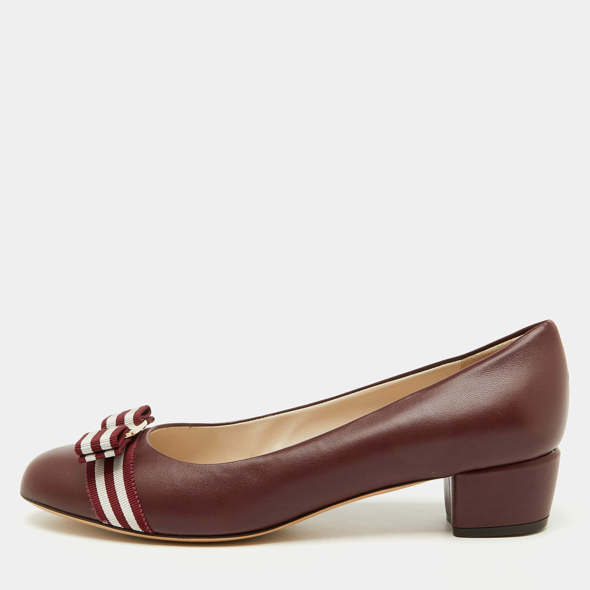 Salvatore Ferragamo Burgundy Leather Web Vara Bow Pumps Size 40.5