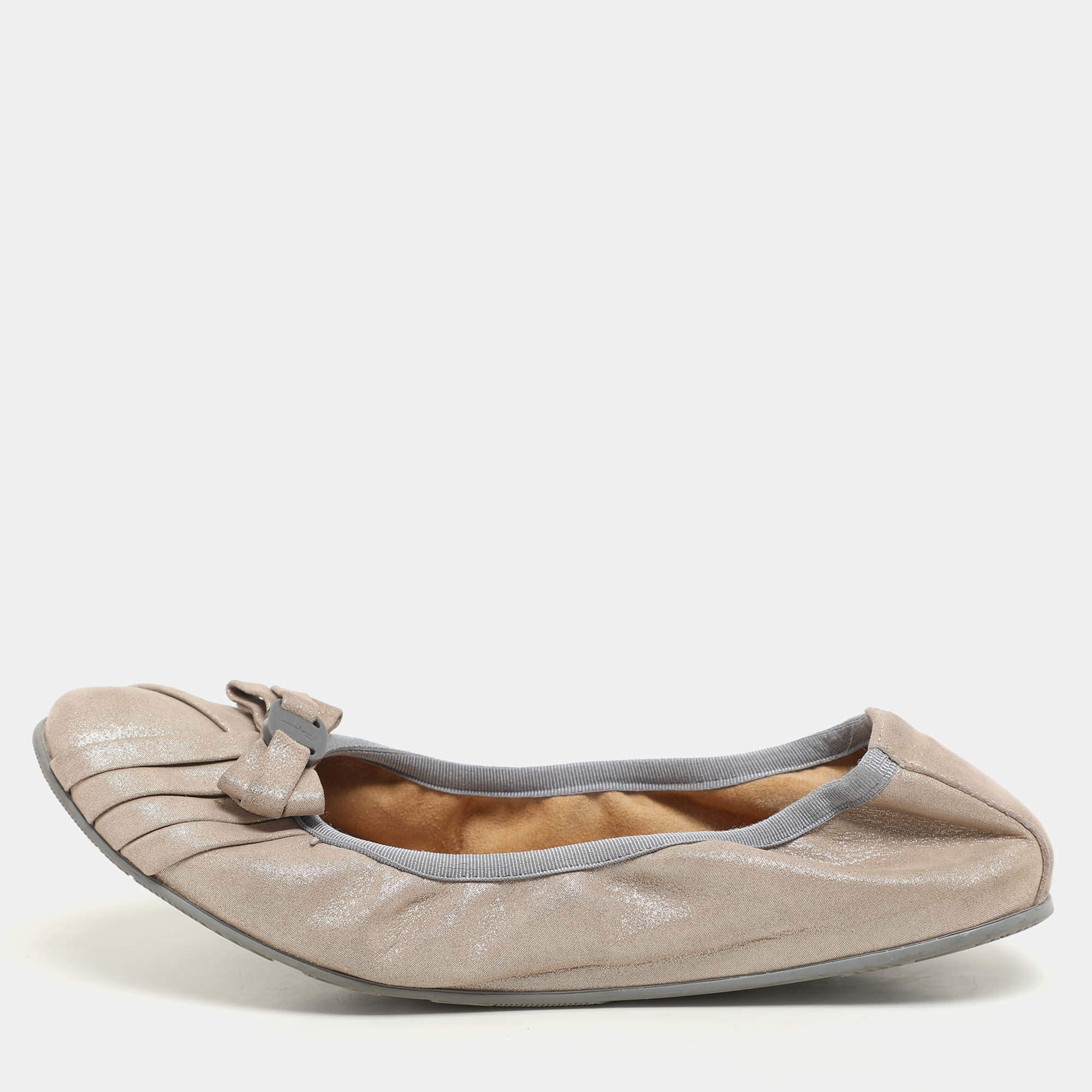 Salvatore Ferragamo Metallic Beige Suede Vara Bow Scrunch Ballet Flats Size 38