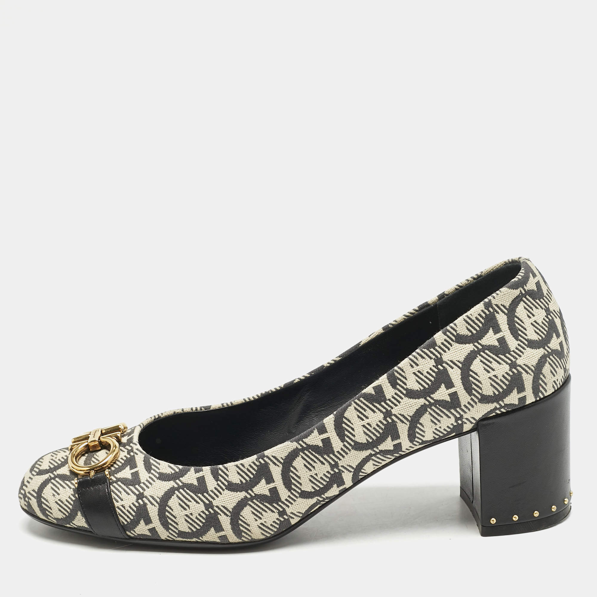 Salvatore Ferragamo Grey/Beige Gancini Canvas Garda Pumps Size 40.5