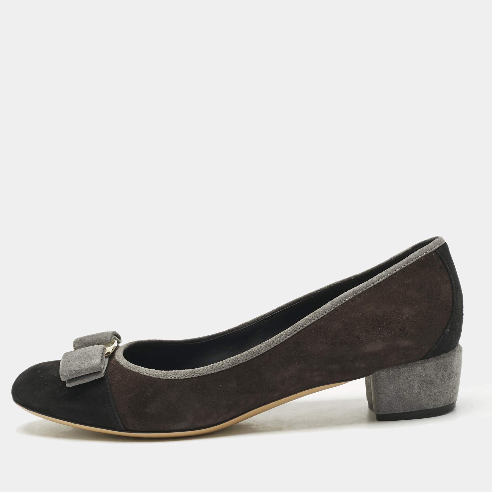 Pre Owned Salvatore Ferragamo Multicolor Suede Vara Bow Pumps Size 38.5