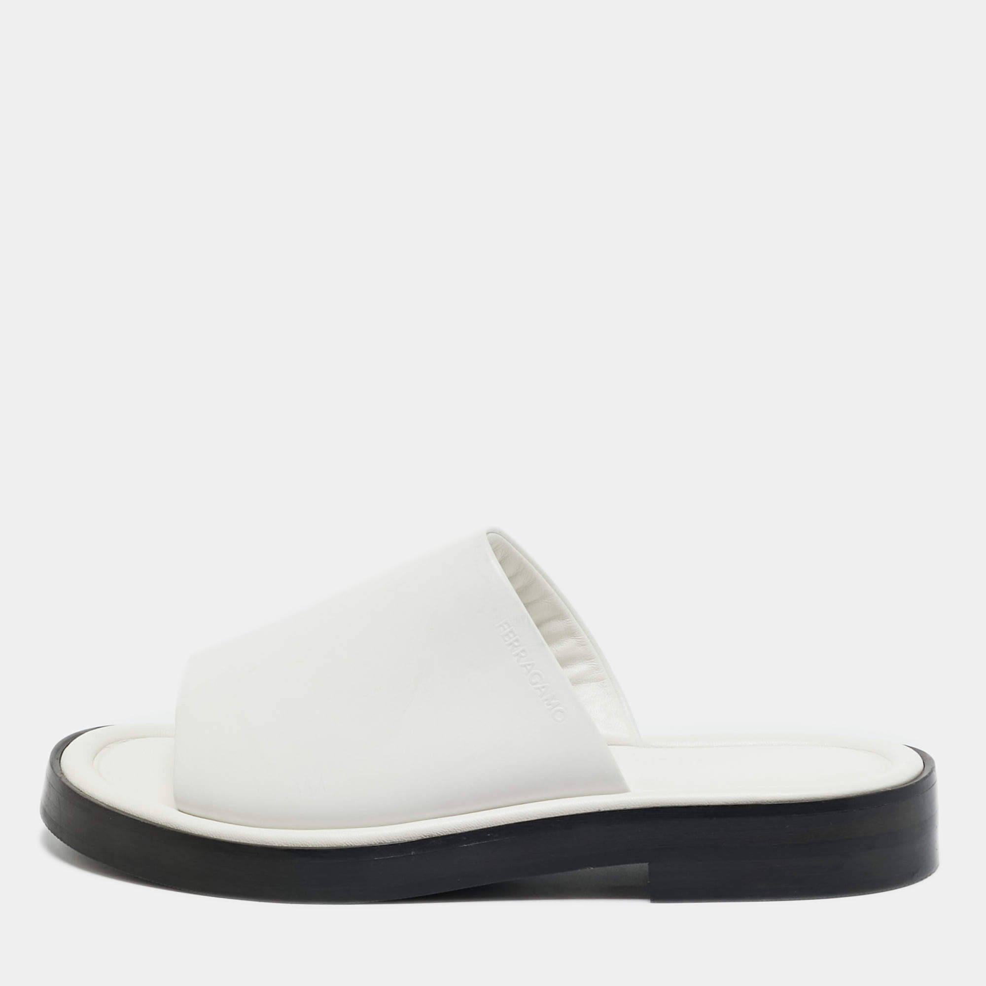 Pre Owned Salvatore Ferragamo White Leather Giunone Flat Sandals Size 39.5