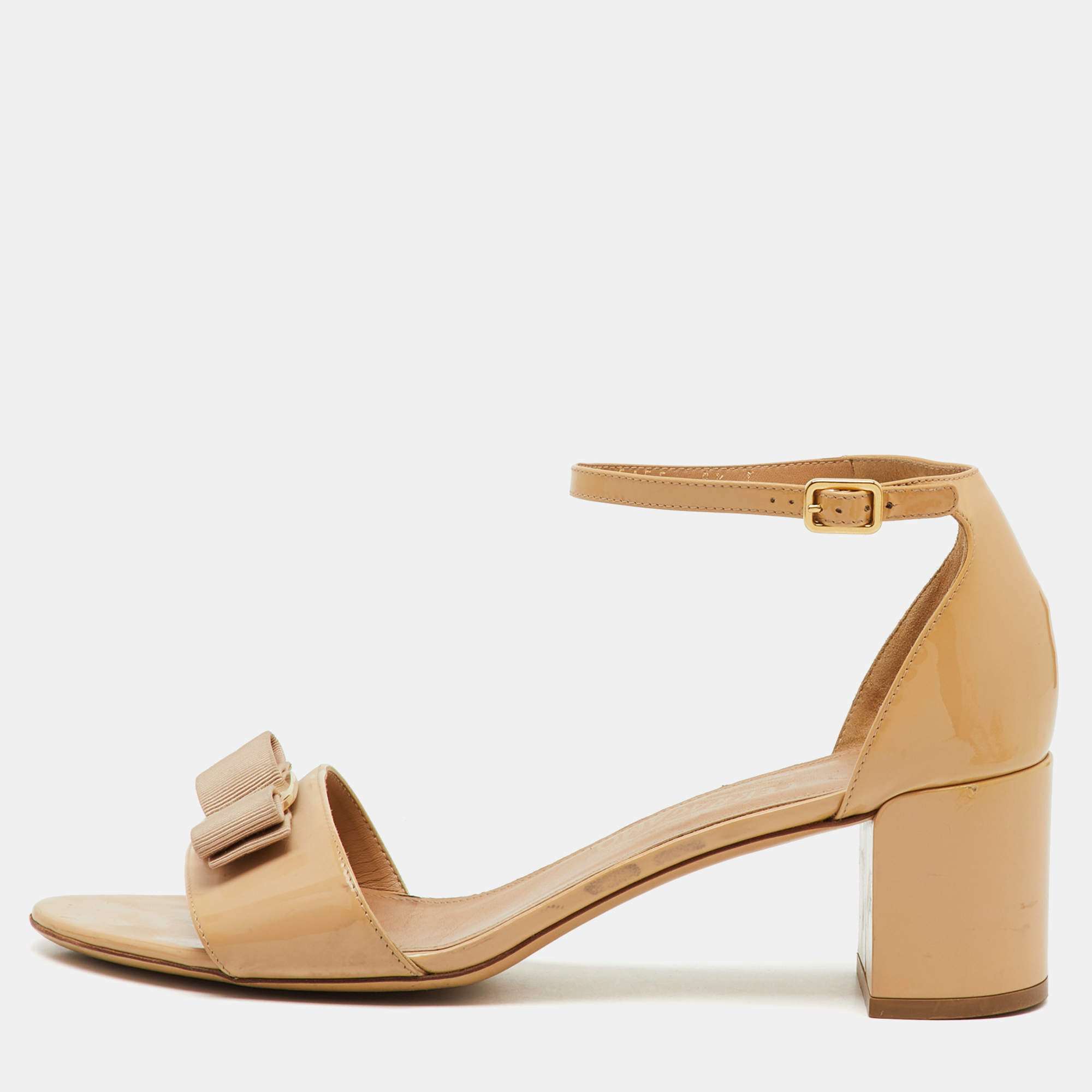 Pre Owned Salvatore Ferragamo Beige Patent Leather Gavina Ankle Strap Sandals Size 40