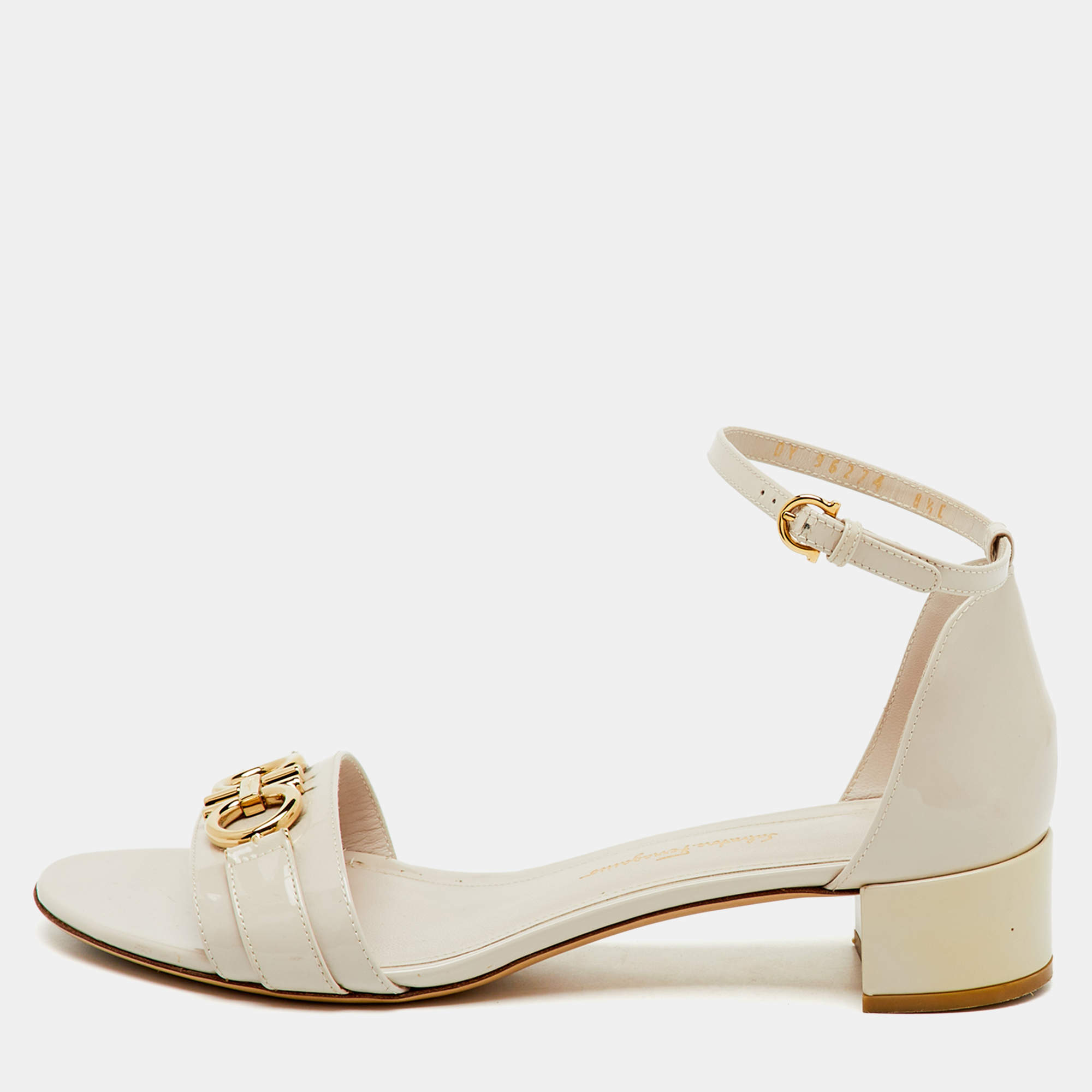 Pre Owned Salvatore Ferragamo Cream Patent Leather Como Ankle Strap Sandals Size 39