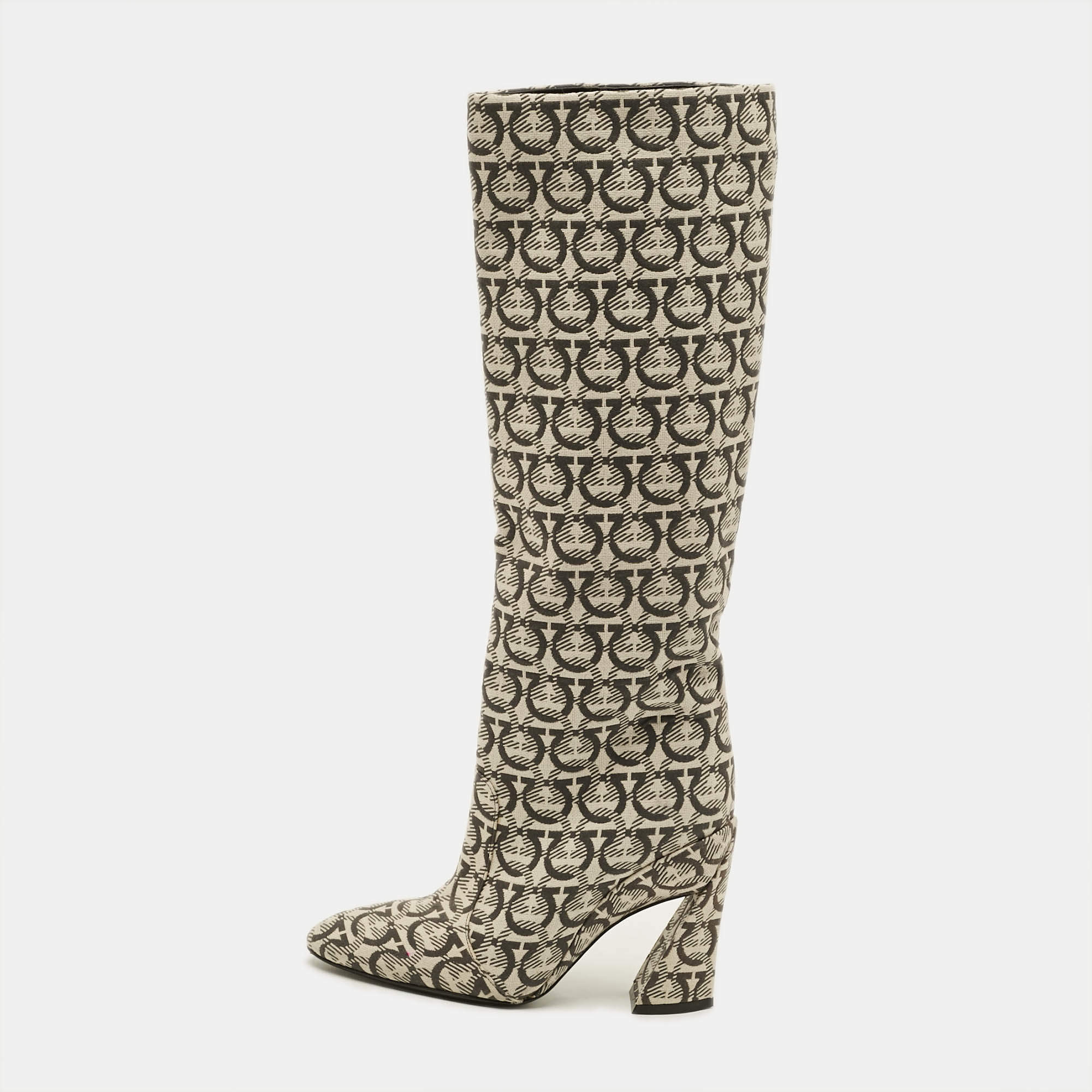 Pre Owned Salvatore Ferragamo Gancini Size 37 Cream/Black Canvas Knee Length Boots