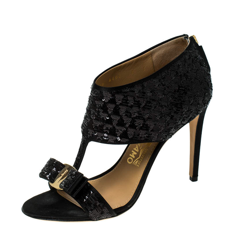 مملوكة مسبقًا Salvatore Ferragamo Black Sequins and Satin Vara Bow Ankle Strap Sandals Size 38.5