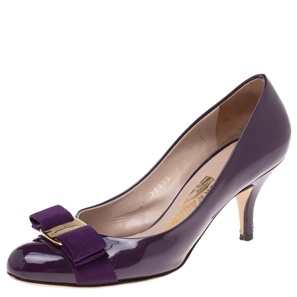 Salvatore Ferragamo Purple Patent Leather Vara Bow Pumps Size 35.5