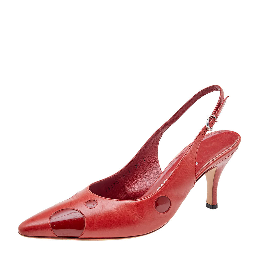 Salvatore Ferragamo Red Patent and Leather Pointed Toe factory Slingback Sandals