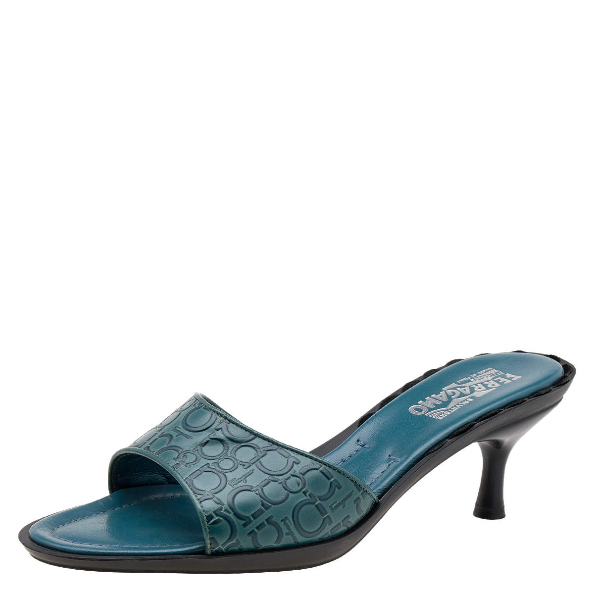 Pre Owned صندل سلايد سالفاتوري فيراغامو جلد نقشة غانسيني أزرق مقاس 40