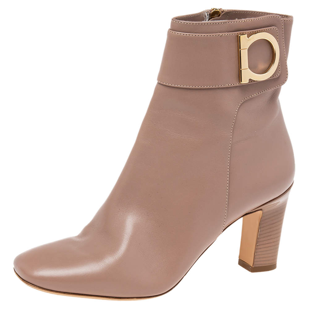 Pre Owned Salvatore Ferragamo Beige Leather Gancini Ankle Boots Size 37