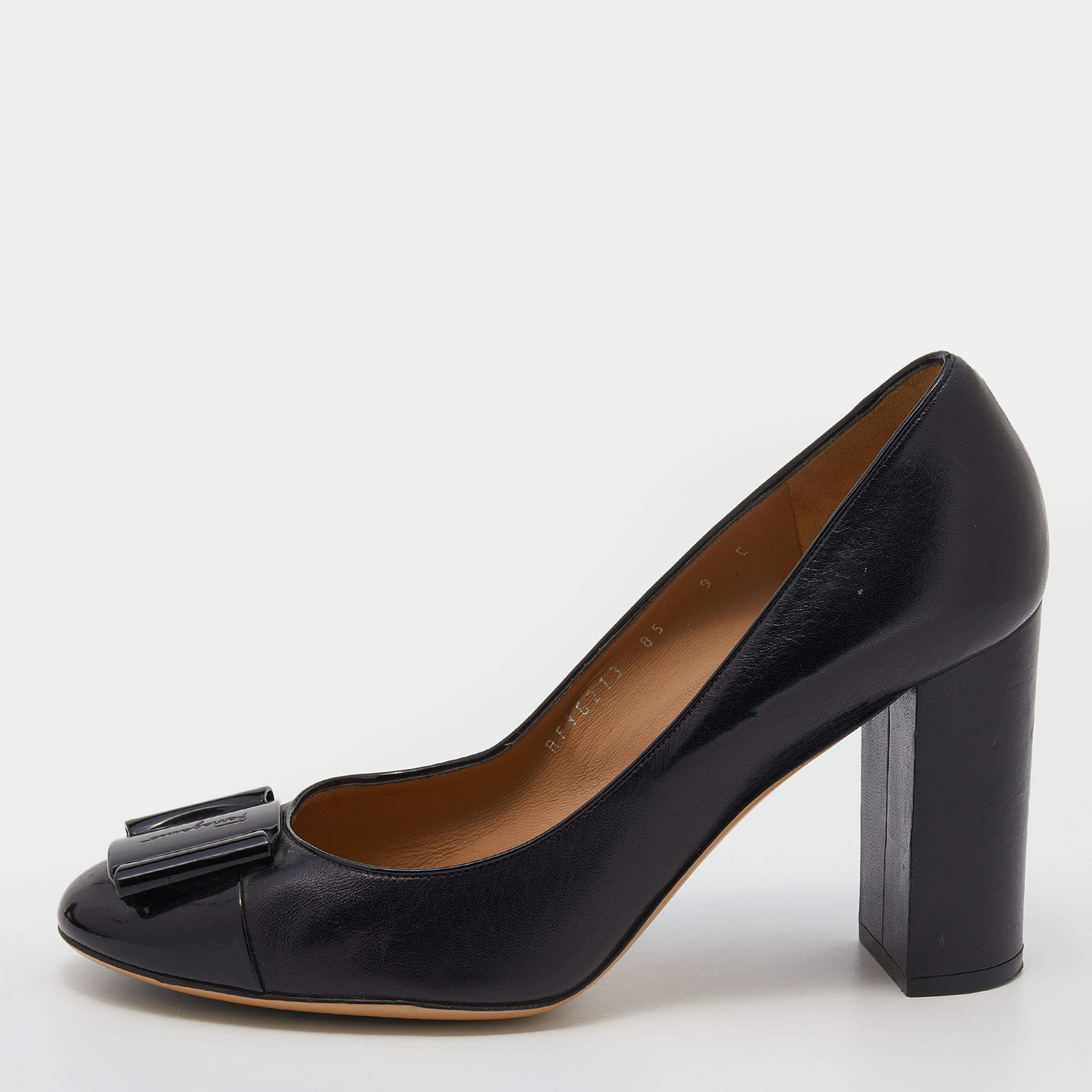 Ferragamo black heels hotsell