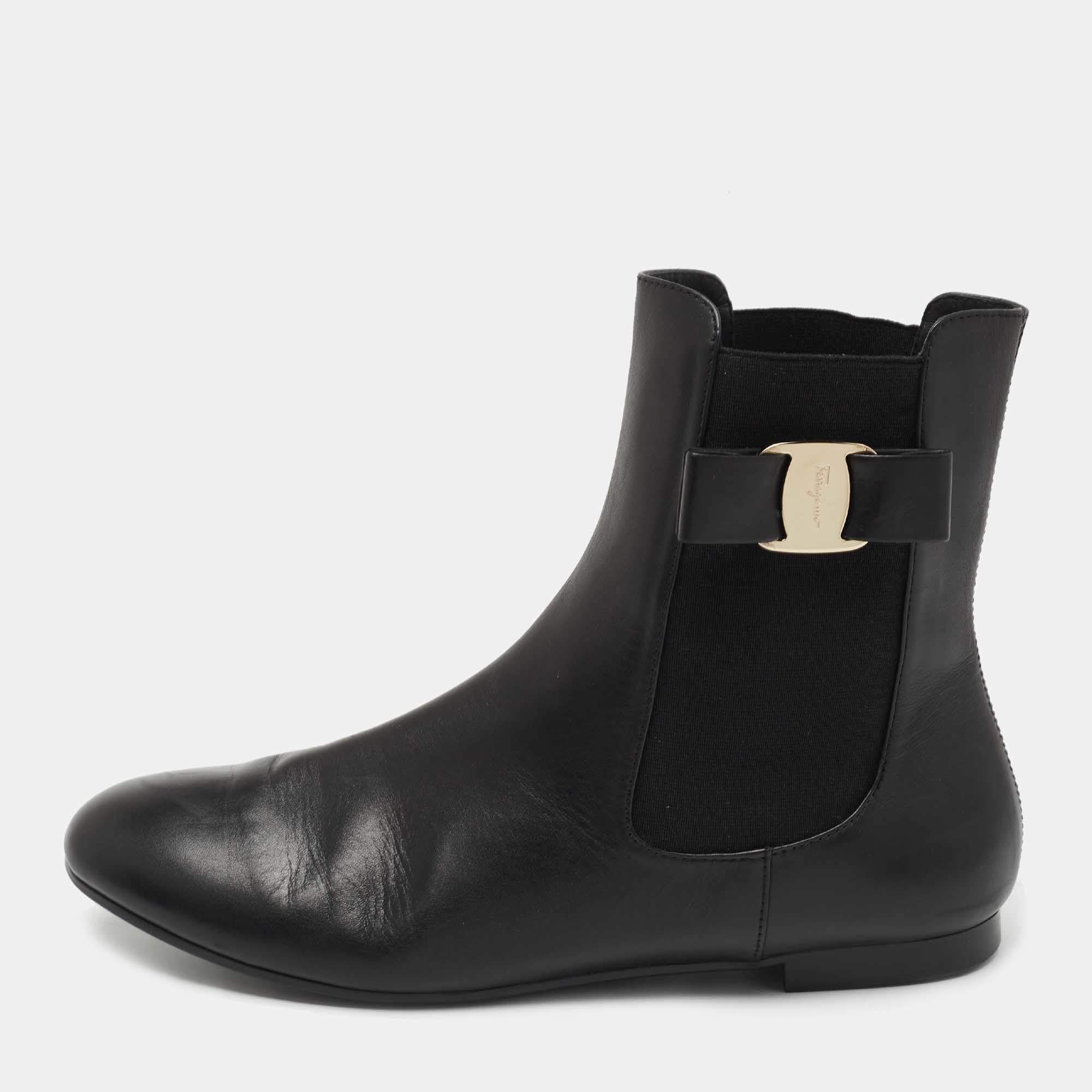 Pre Owned Salvatore Ferragamo Black Leather Vara Bow Chelsea Ankle Boots Size 38.5