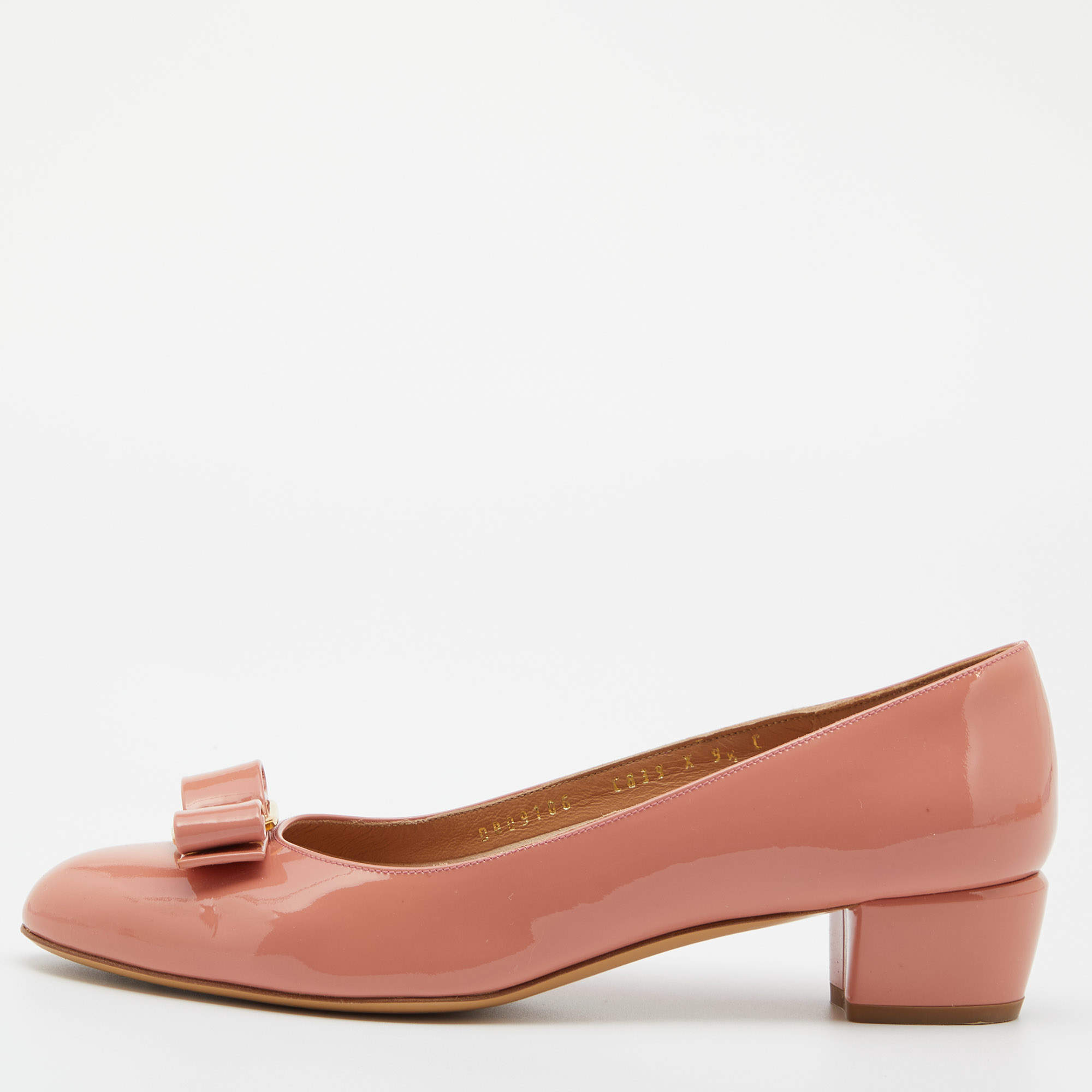 Pre Owned Salvatore Ferragamo Pink Patent Leather Vara Bow Pumps Size 40