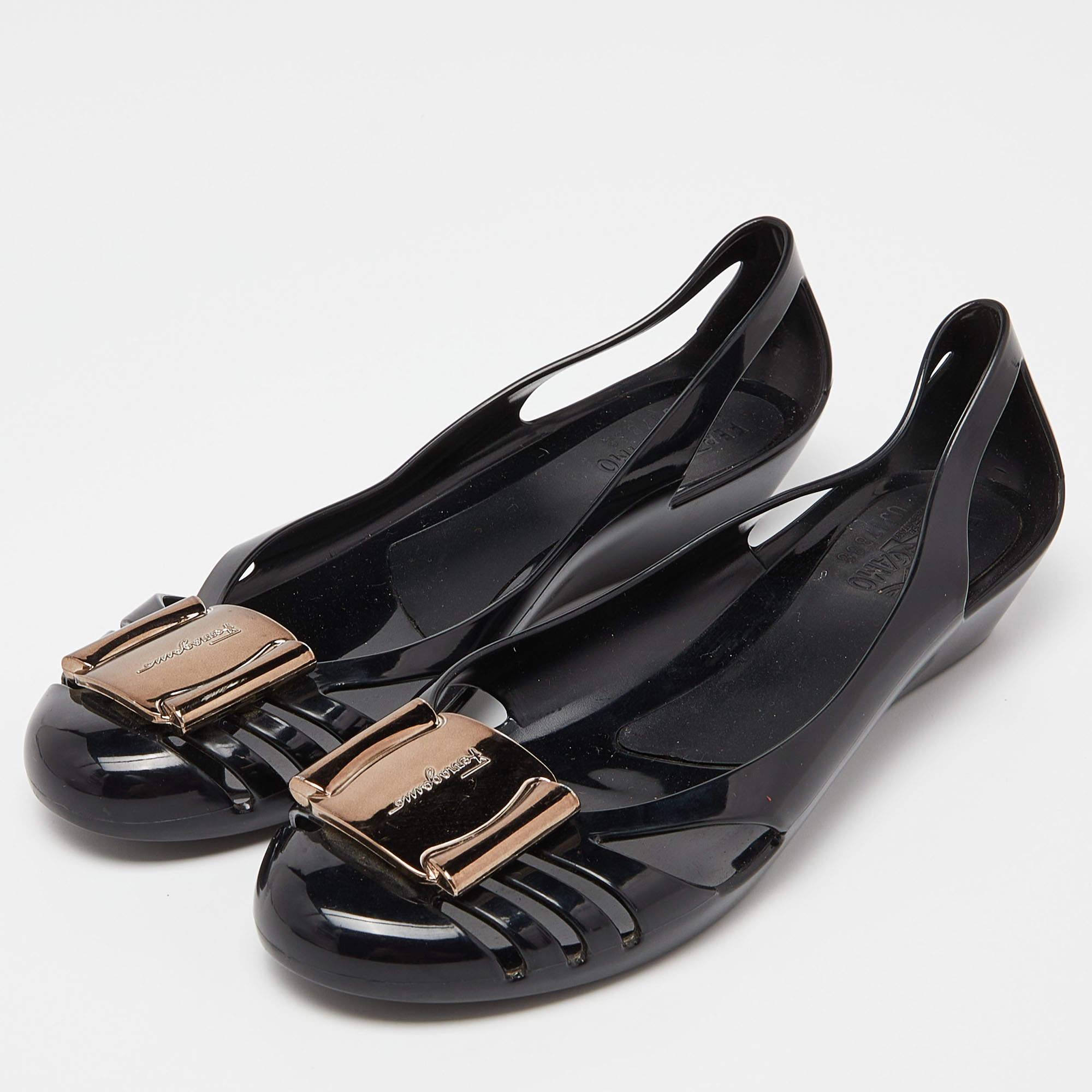 Ferragamo bermuda discount black