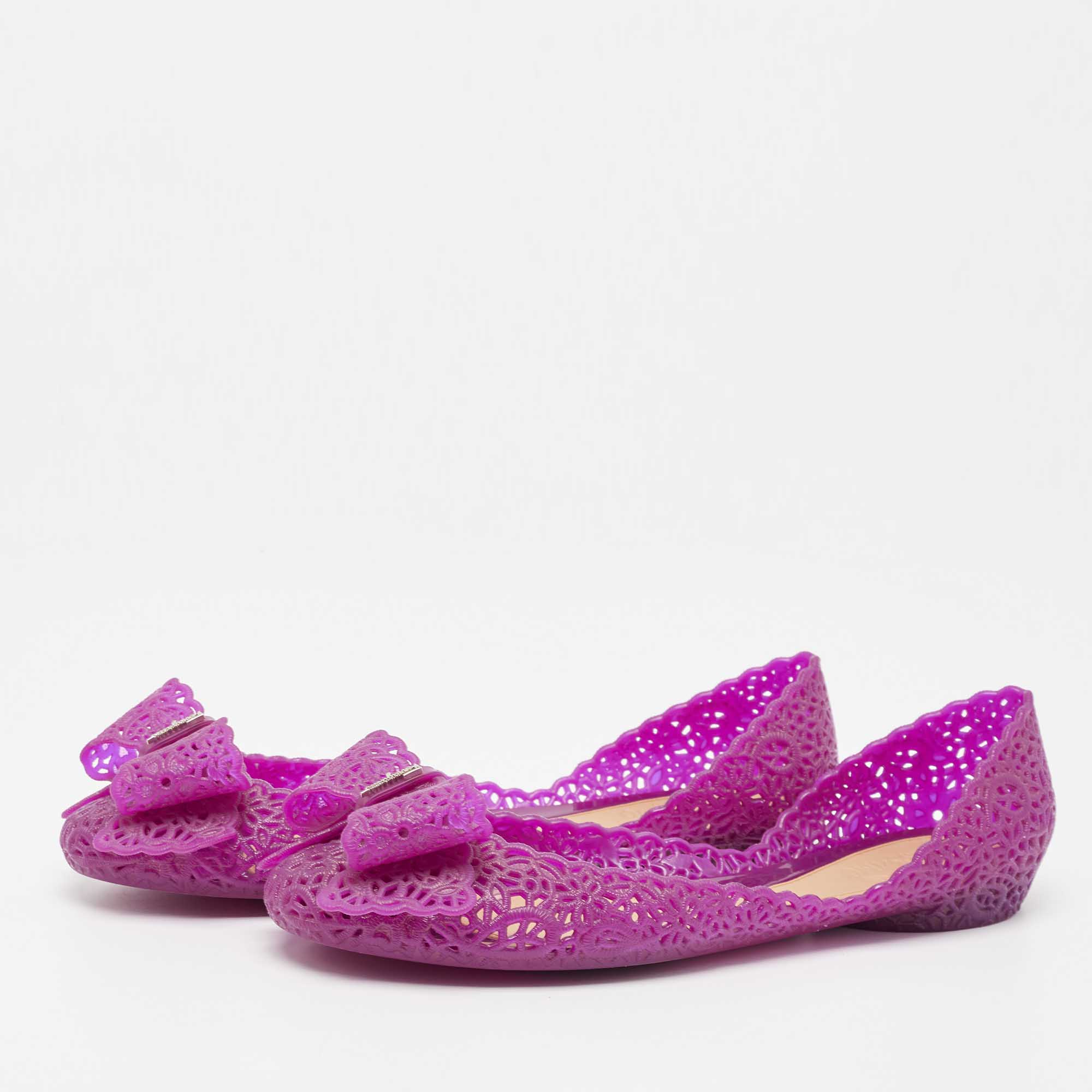 Ferragamo nilly discount jelly flats