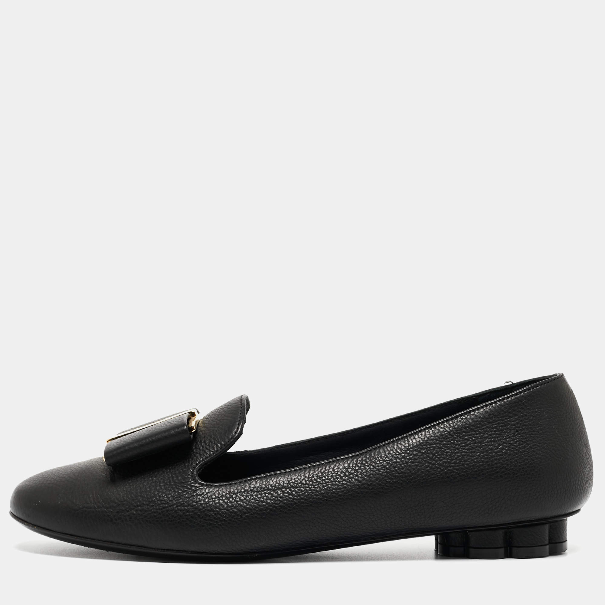 Pre Owned Salvatore Ferragamo Black Leather Ballet Flats Size 36.5