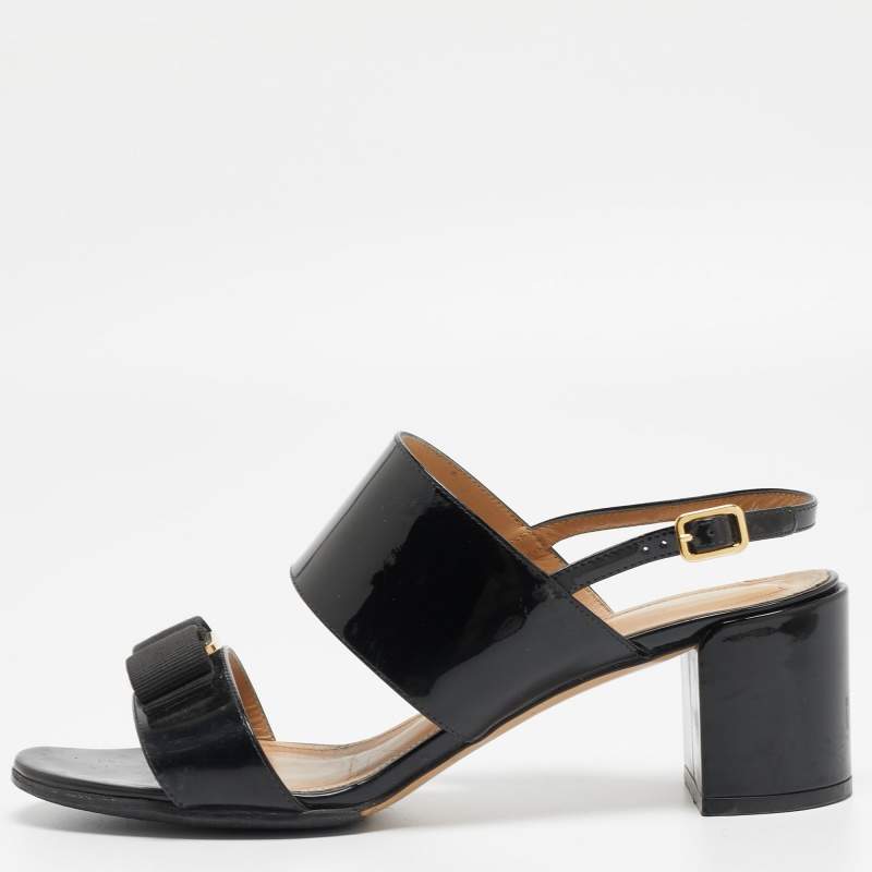 Pre Owned Salvatore Ferragamo Black Patent Leather Vara Bow Block Heel Mules Size 38.5