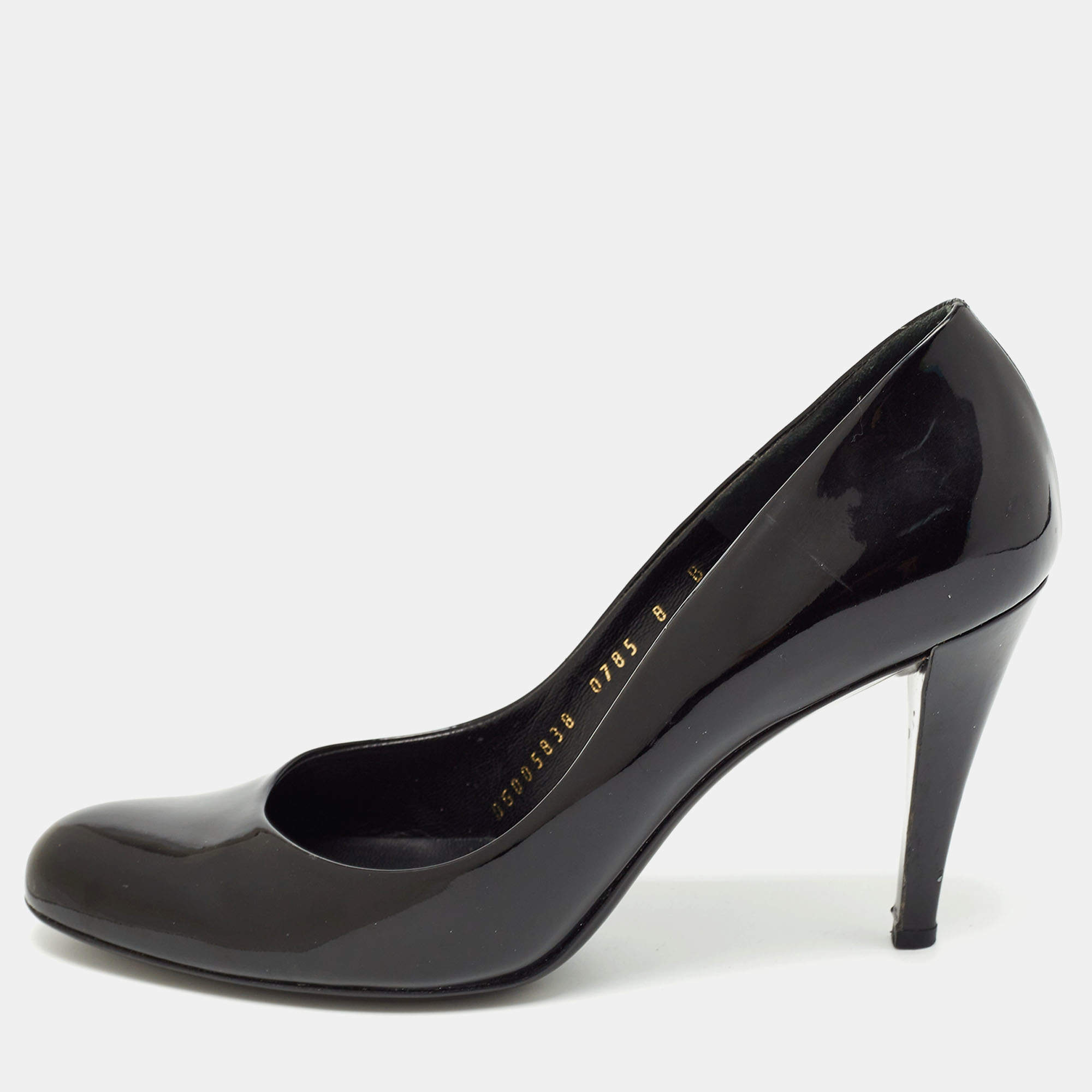 Pre Owned Salvatore Ferragamo Black Patent Leather Round Toe Pumps Size 38.5