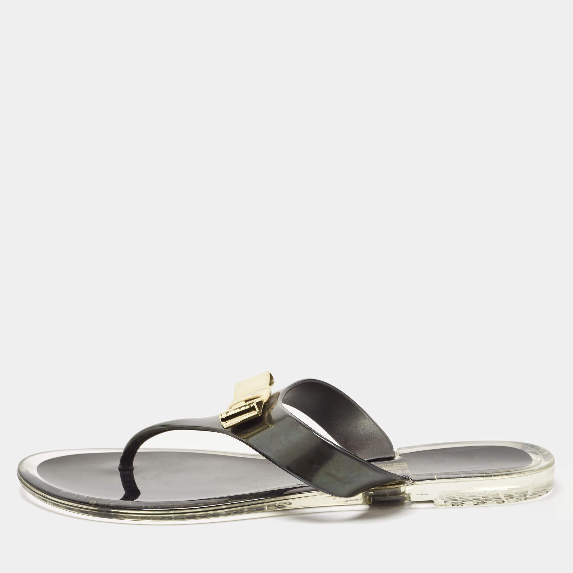Salvatore Ferragamo Grey Rubber Bow Thong Flats Size 38.5