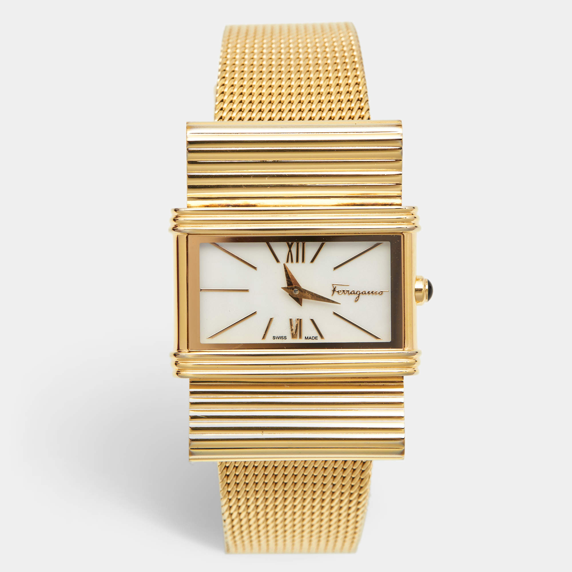 Pre Owned Salvatore Ferragamo Mother Of Pearl Gold Plated Stainless Steel Renaissance F69 Women's Wristwatch 32 mm