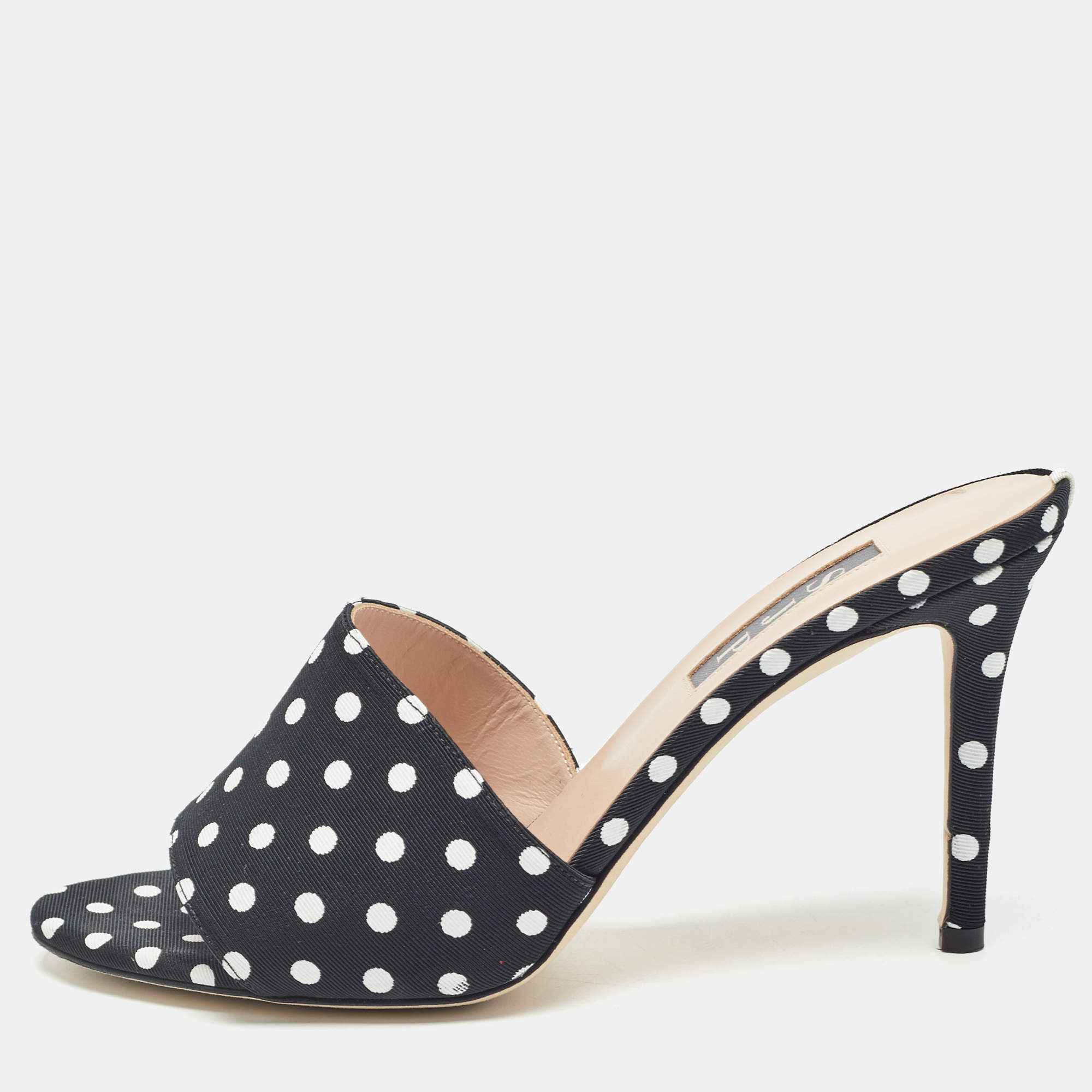 Pre Owned SJP Sarah Jessica Parker Black/White Canvas Slide Sandals Size 37.5