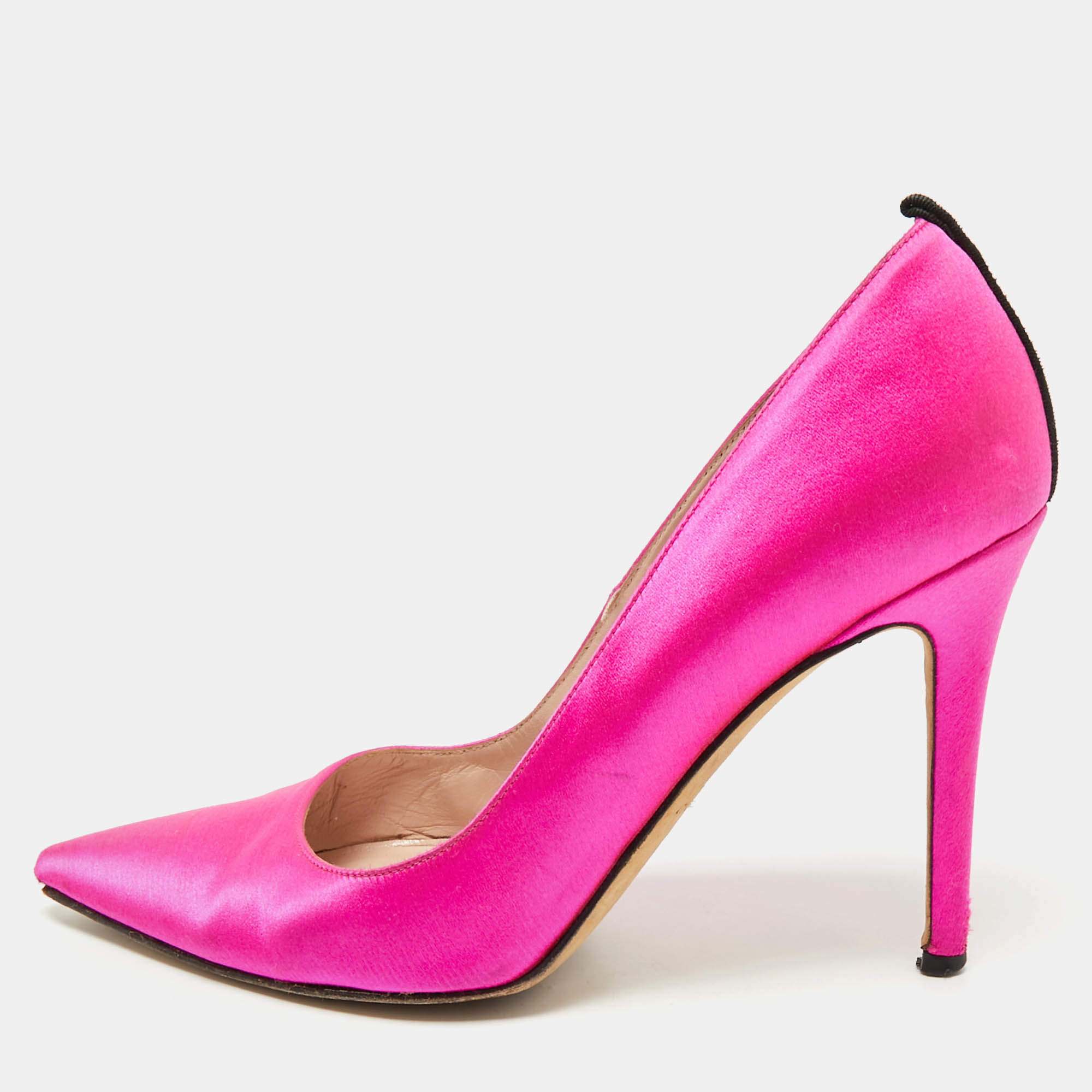 Pre Owned SJP Sarah Jessica Parker Fuchsia Satin Pointed Toe Pumps Size 37