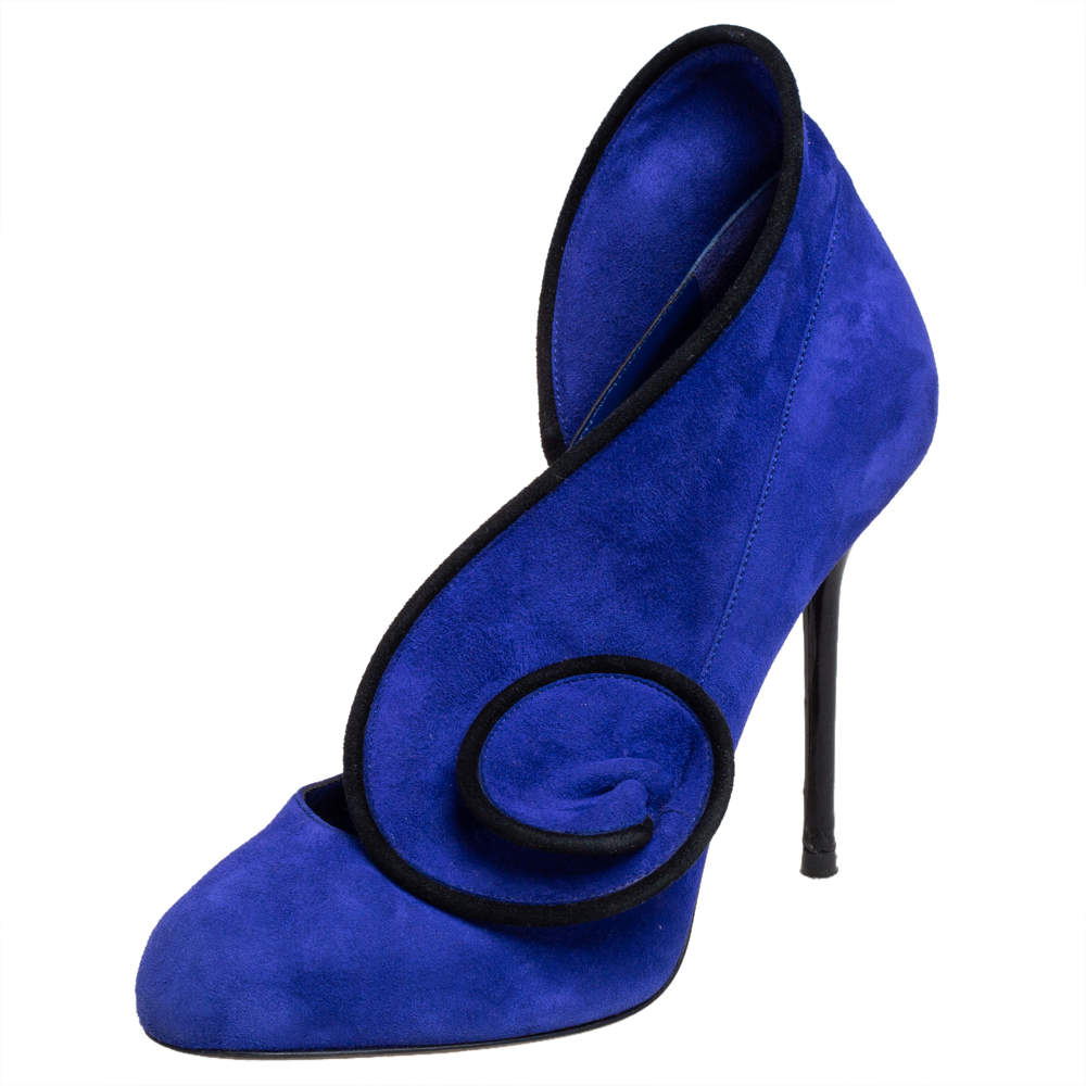 Pre Owned Sergio Rossi Blue Suede Twirl Pumps Size 36