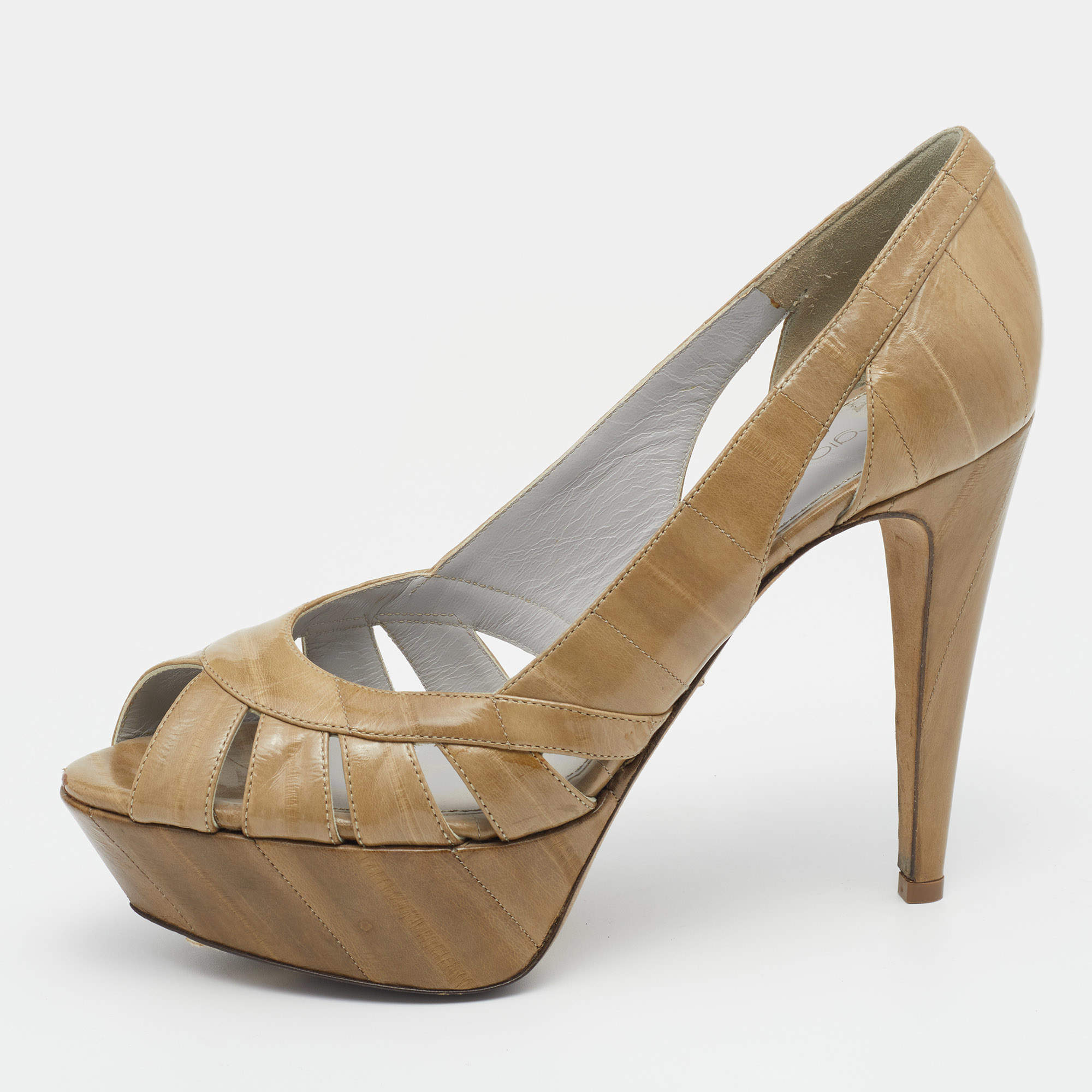 مملوكة مسبقًا Sergio Rossi Olive Green Eel Leather Cutout Peep Toe Platform Pumps Size 37