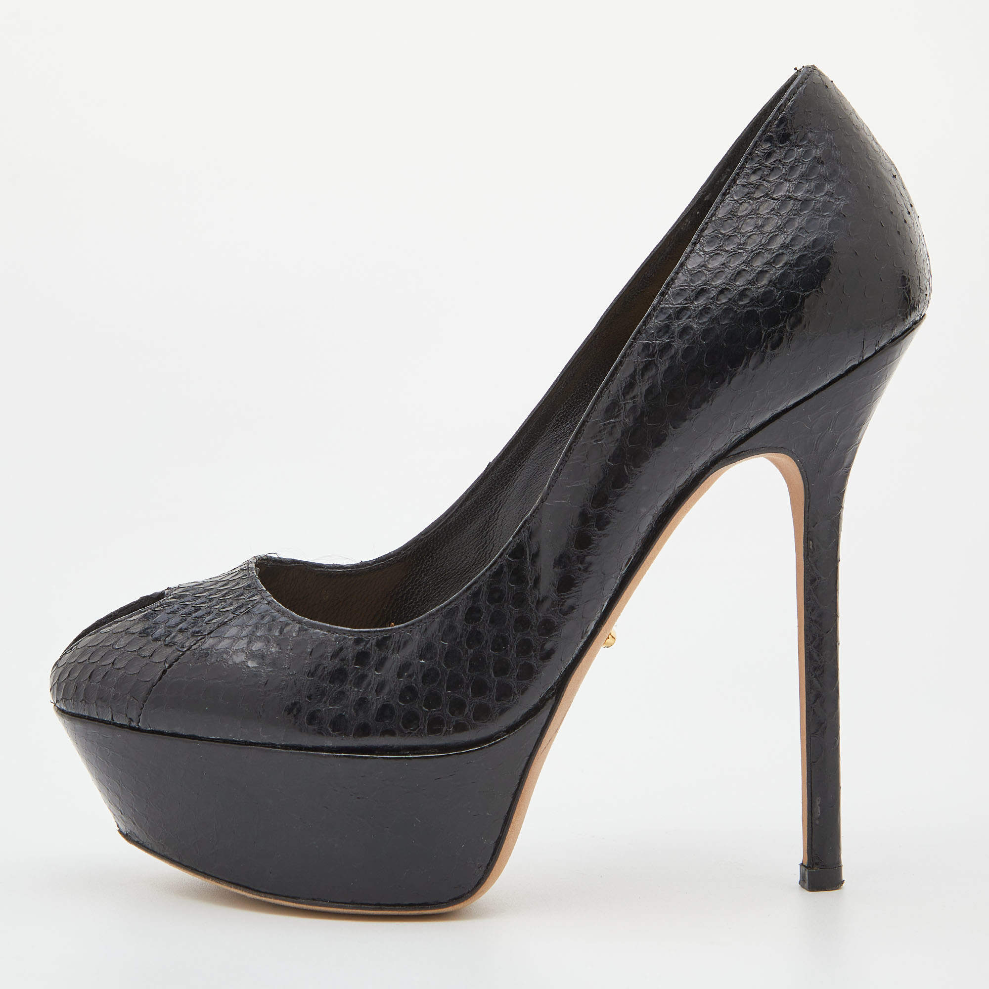 مملوكة مسبقًا Sergio Rossi Black Python Leather Peep Toe Platform Pumps Size 35.5