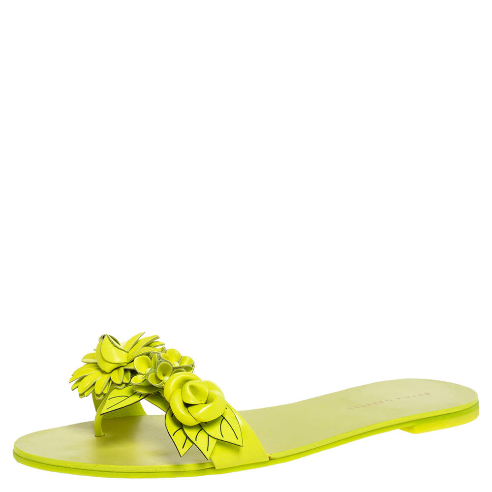 Pre Owned Sophia Webster Yellow Leather Lilico Flower Embellished Flat Slides Size 41