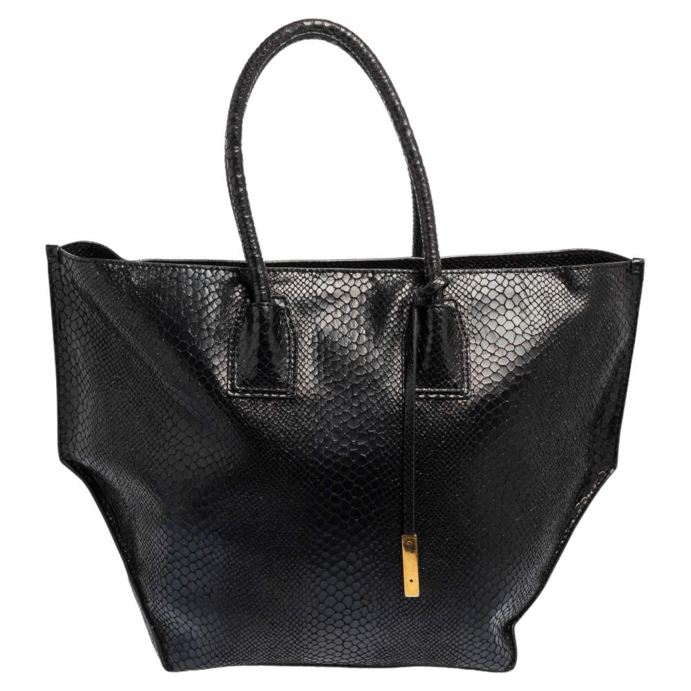 مملوكة مسبقًا Stella McCartney Black Faux Snakeskin Embossed Leather Zip Shopper Tote