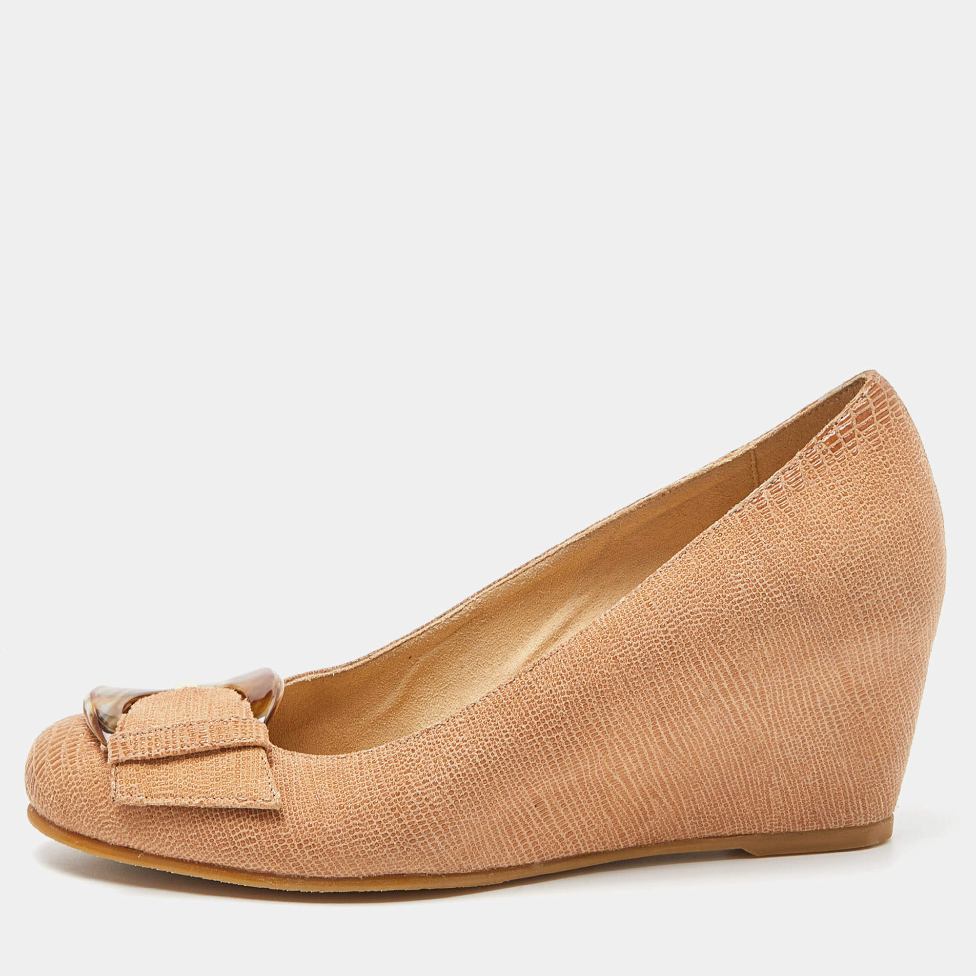 Pre Owned Stuart Weitzman Beige Lizard Embossed Leather Bucalina Wedge Pumps Size 37