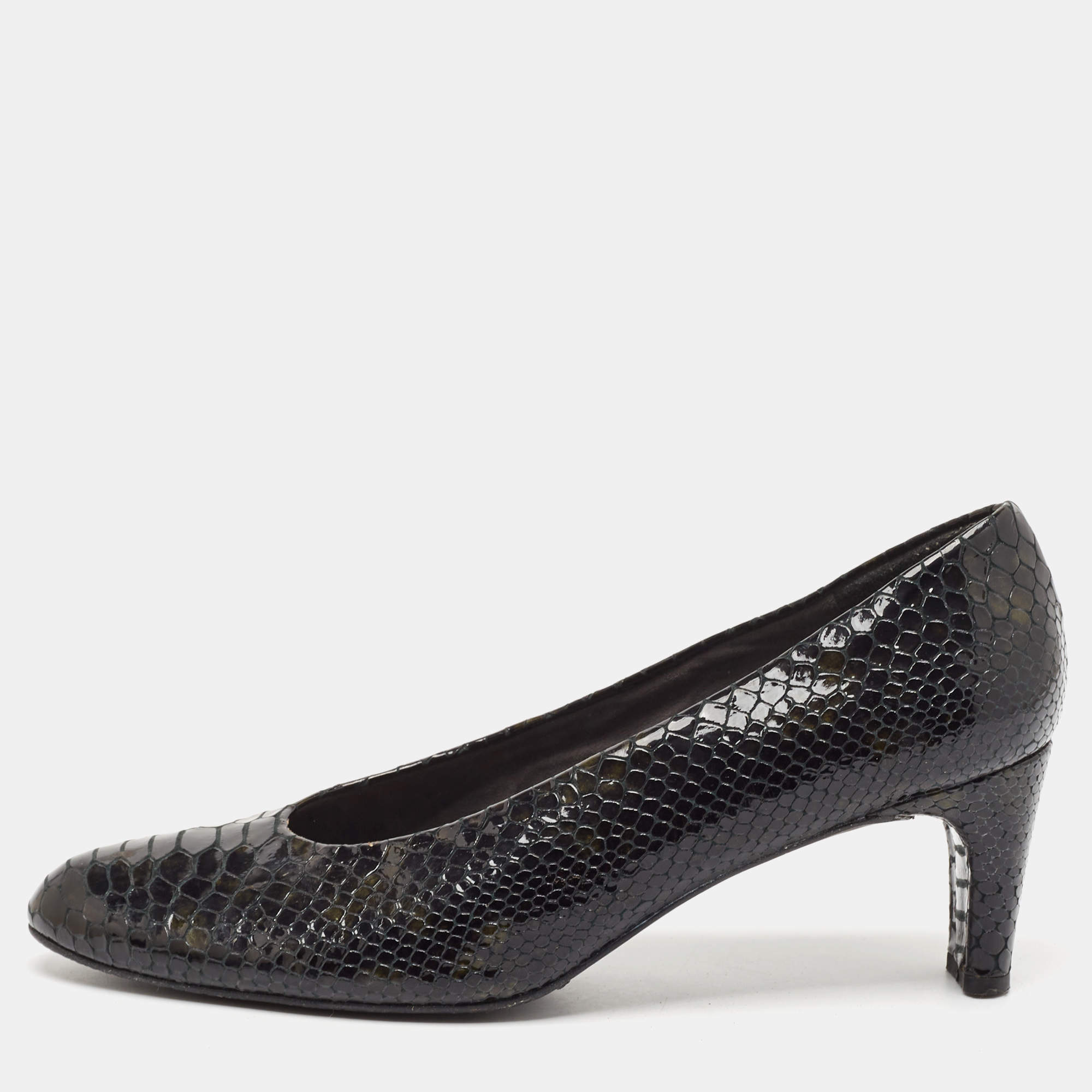 Stuart Weitzman Black Croc Embossed Patent Leather Pumps Size 41