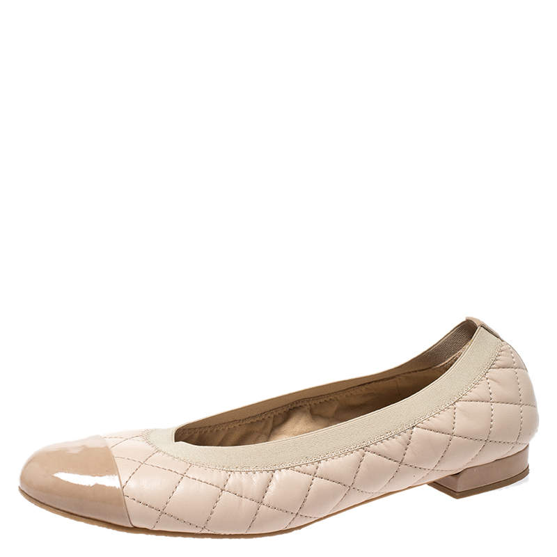 stuart weitzman quilted flats