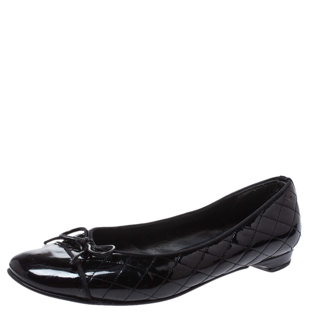 stuart weitzman patent leather loafers