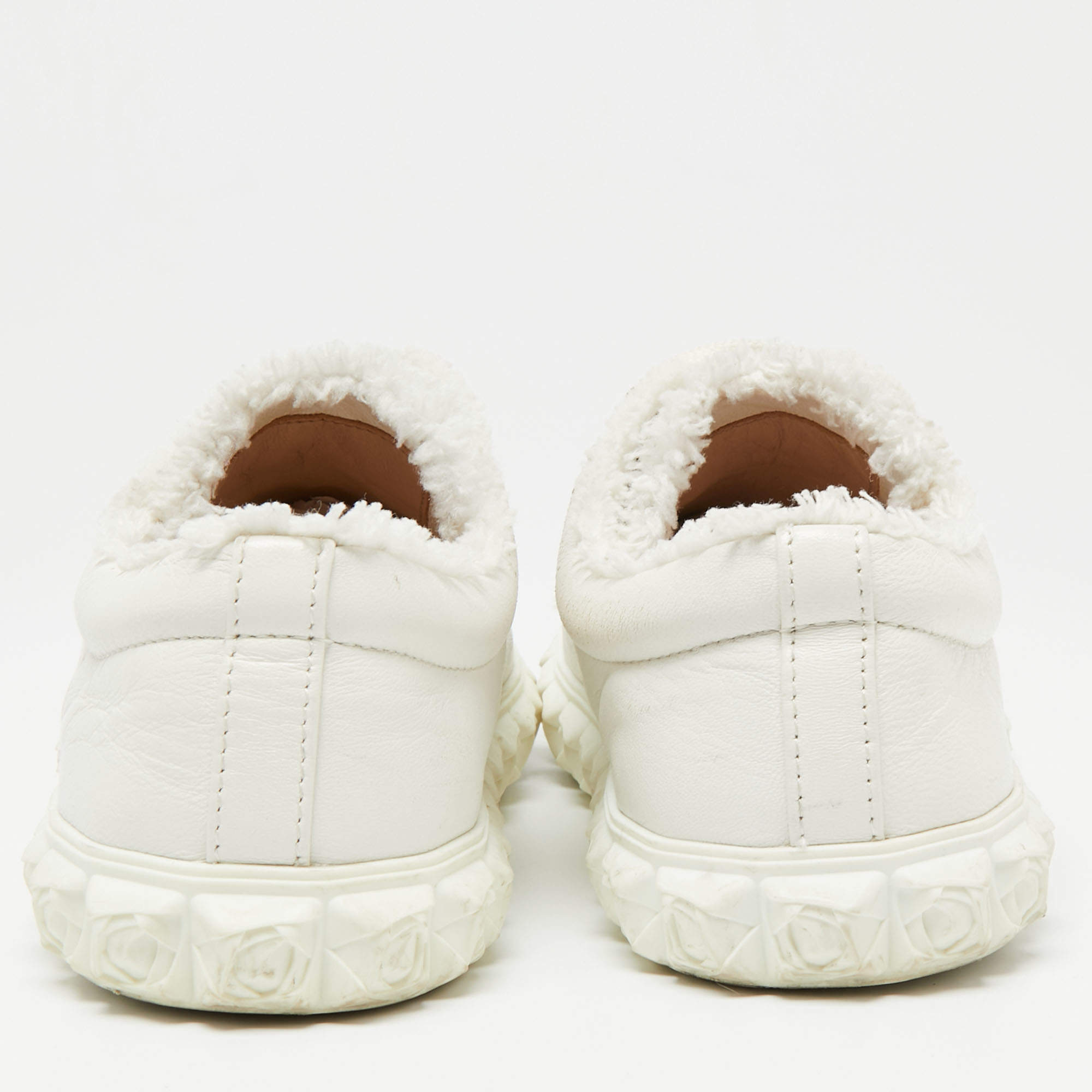 Pre Owned Stuart Weitzman White Leather Lace Up Sneakers Size 37.5 