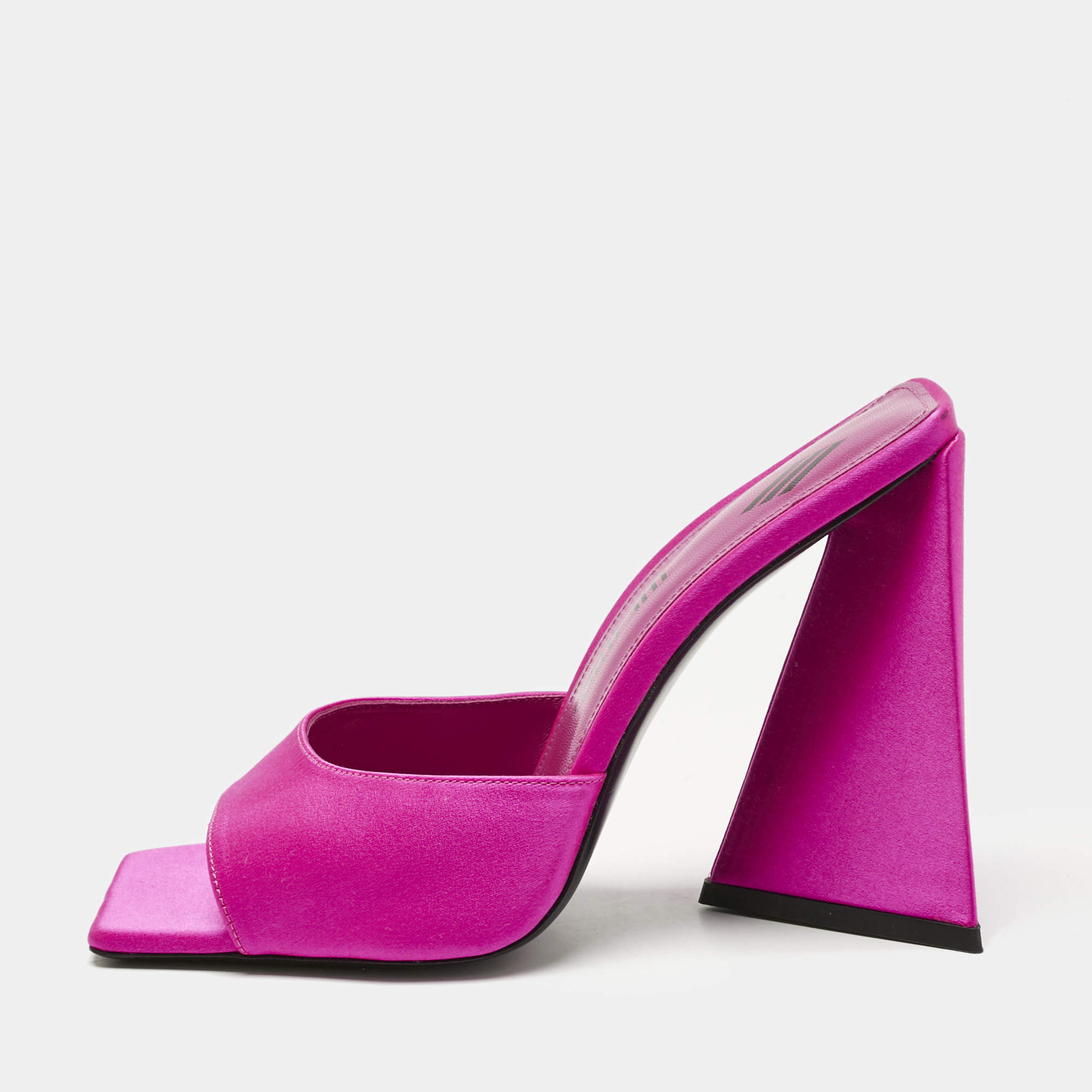 Pre Owned The Attico Pink Satin Devon Slide Sandals Size 39