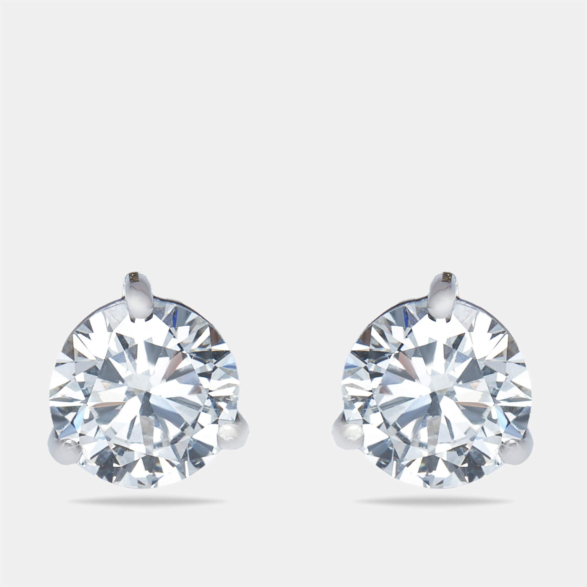 Pre Owned 2.00 cts Round Brilliant Cut 18k White Gold Lab Grown Diamonds Solitaire Stud Earrings