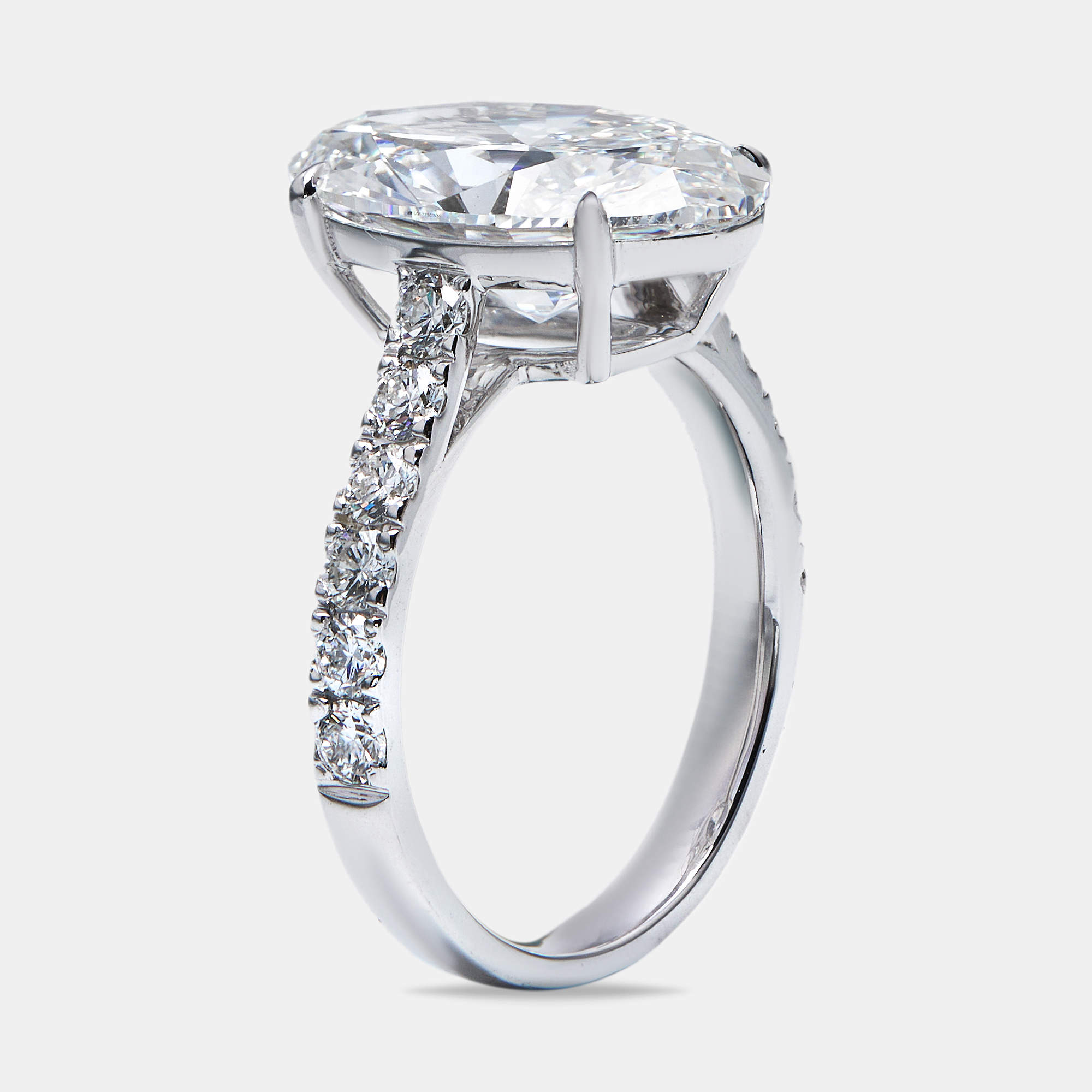5.65 cts Oval Round 18k White Gold Lab Grown Diamond Ring Size 52