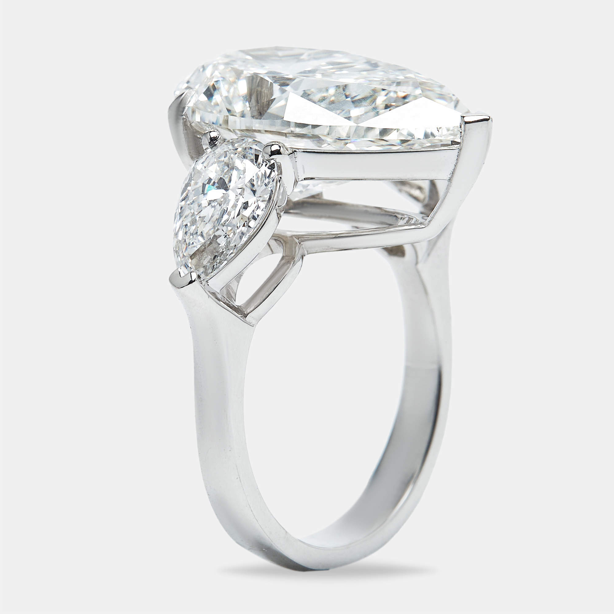 12 cts Pear Brilliant Cut Lab Grown Diamond 18k White Gold Ring Size 53