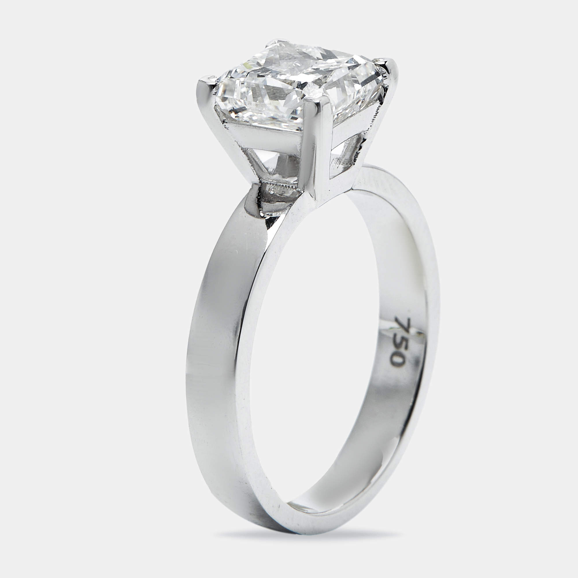 2.00 cts Princess Cut Lab Grown Diamond 18k White Gold Ring Size 52