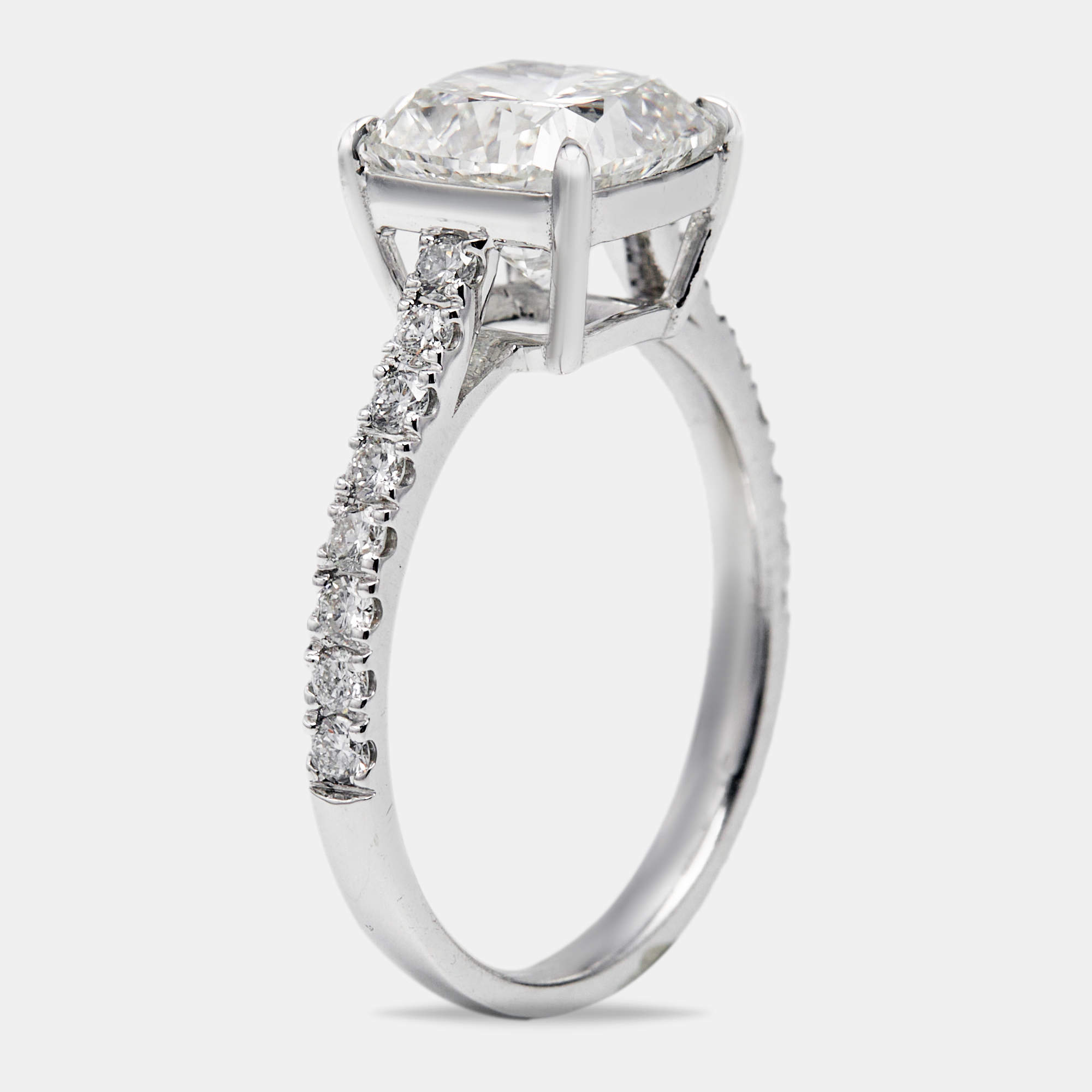 2.80 cts Cushion Cut and Round Lab Grown Diamond 18k White Gold Ring Size 51