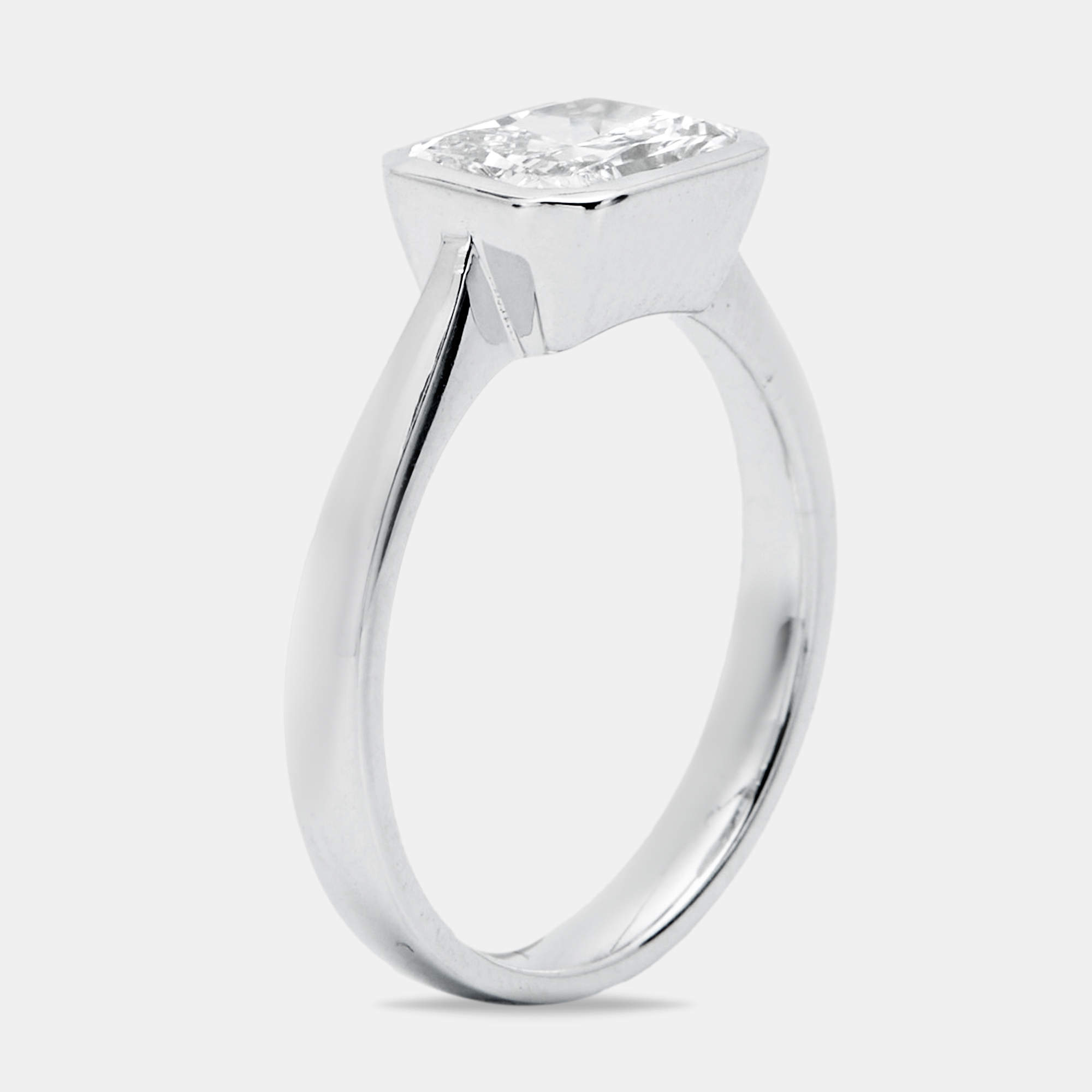 1.50 cts Radiant Cut Lab Grown Diamond 18k White Gold Ring Size 52