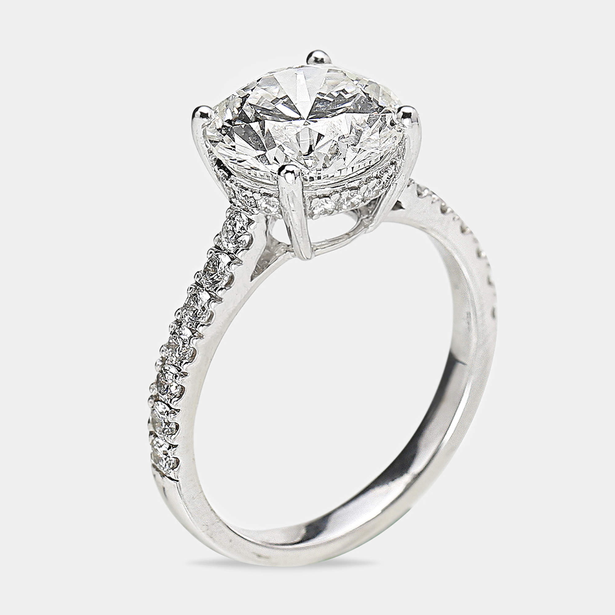 3.50 cts 18k White Gold Round Brilliant Lab Grown Diamonds Ring Size 51