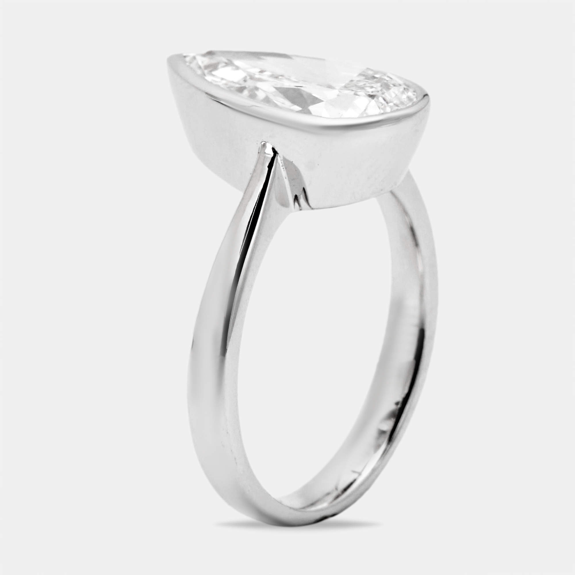 Pre Owned 3.00 cts Pear Brilliant Cut Lab Grown Diamond 18k White Gold Ring Size 54