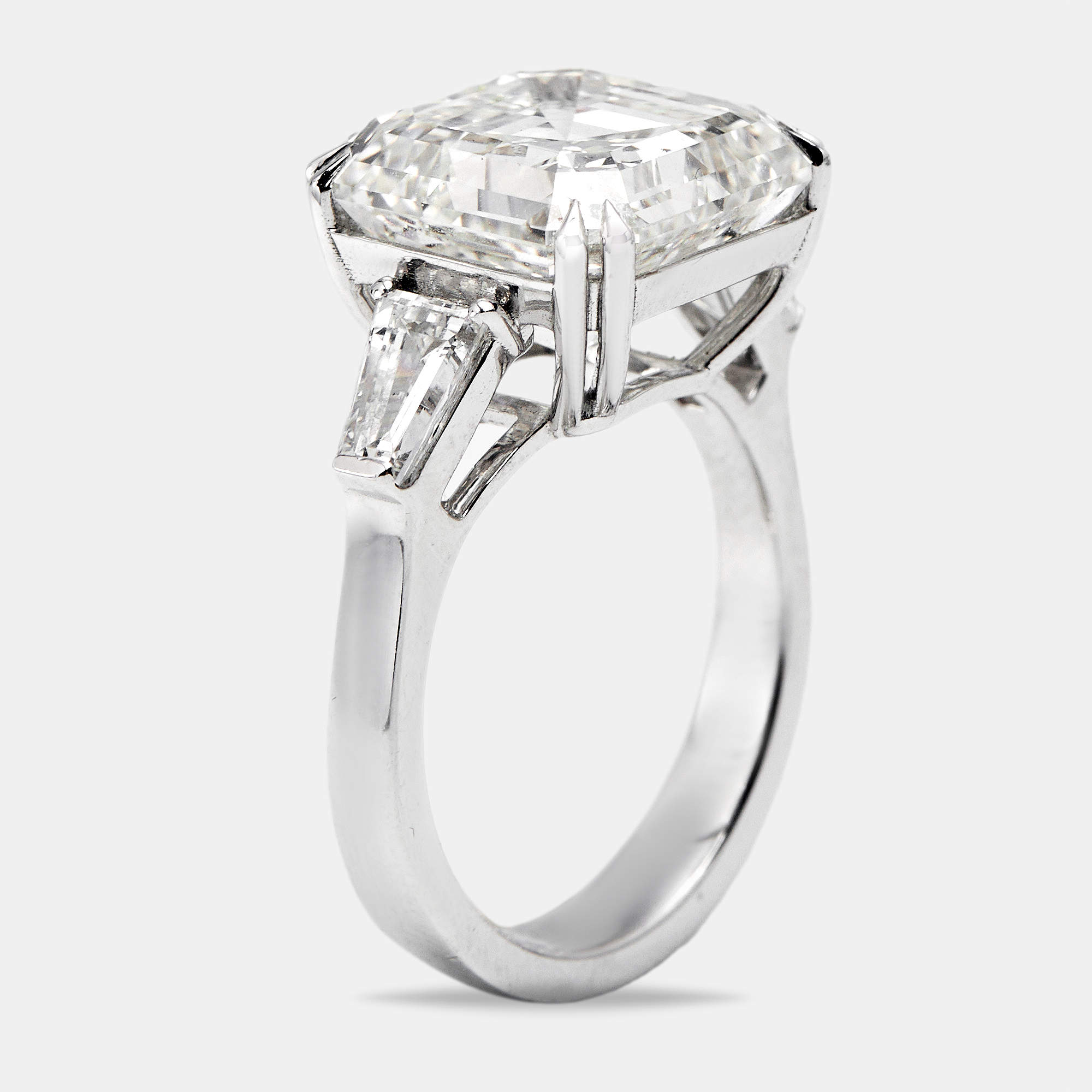 11.00 cts Asscher Cut and Trapazoid Lab Grown Diamond 18k White Gold Ring Size 54