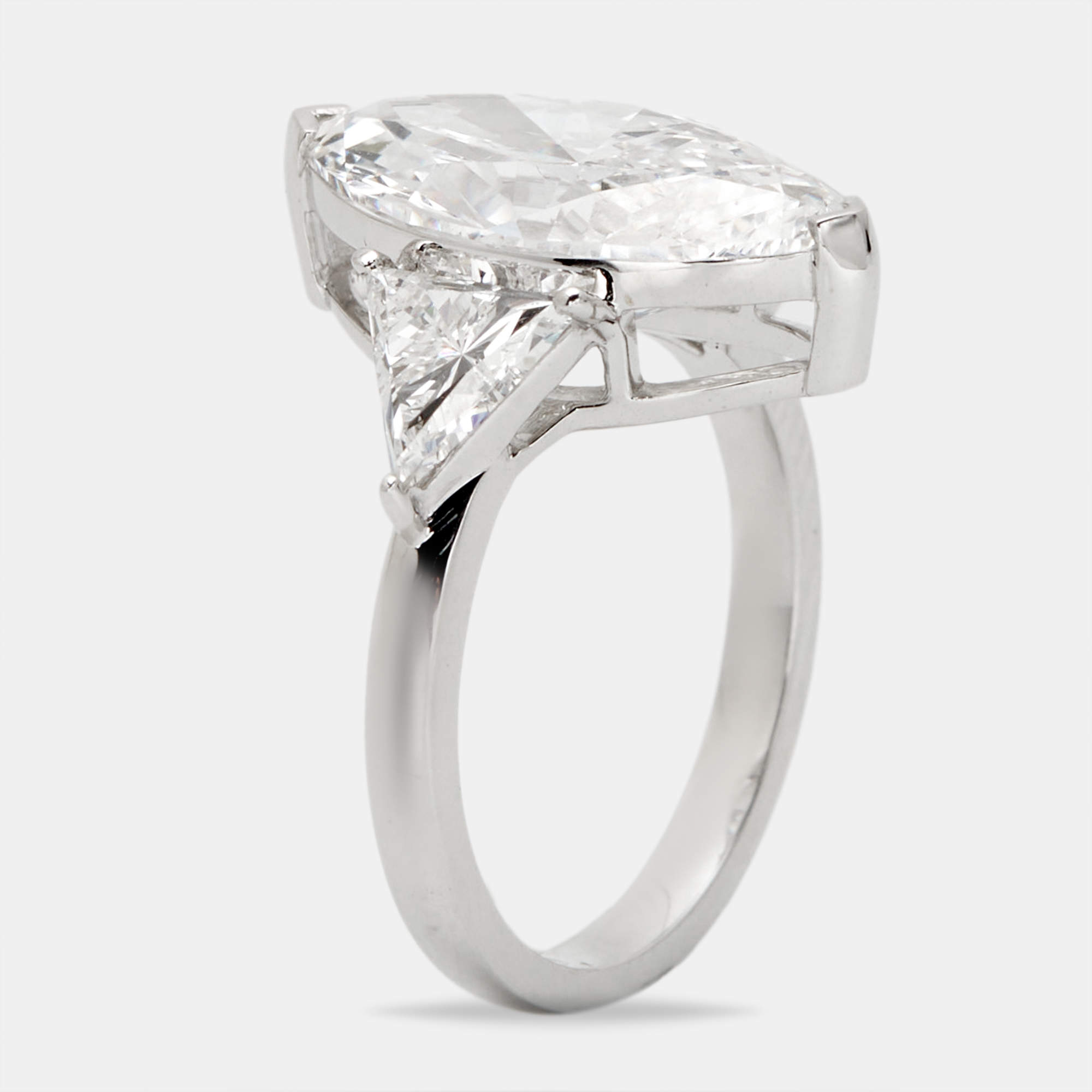 Pre Owned 6.00 cts Marquise and Trillion Lab Grown Diamond 18k White Gold Ring Size 54