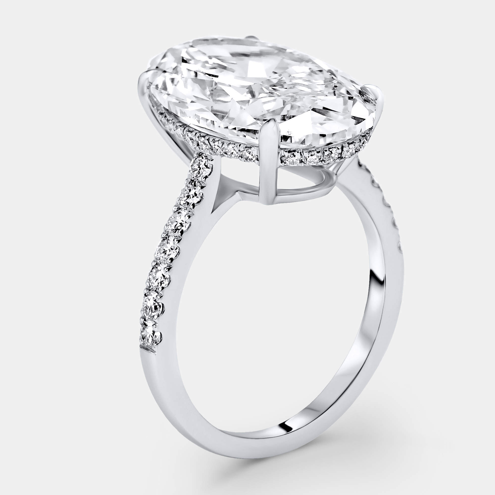 Pre Owned 8.40 cts Oval Brilliant and Round Lab Grown Diamonds 18k White Gold Ring Size 51