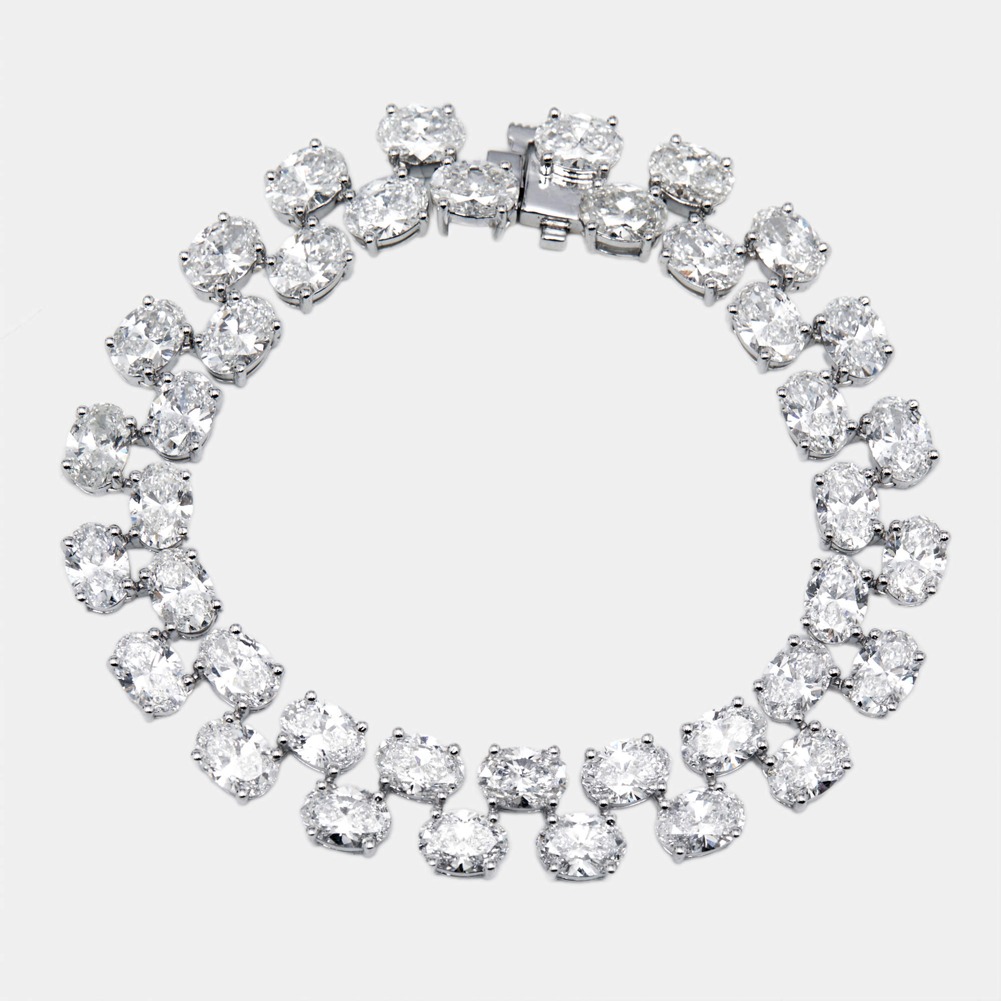 Pre Owned 20.8 cts Oval Lab Grown Diamonds 18k White Gold Bracelet